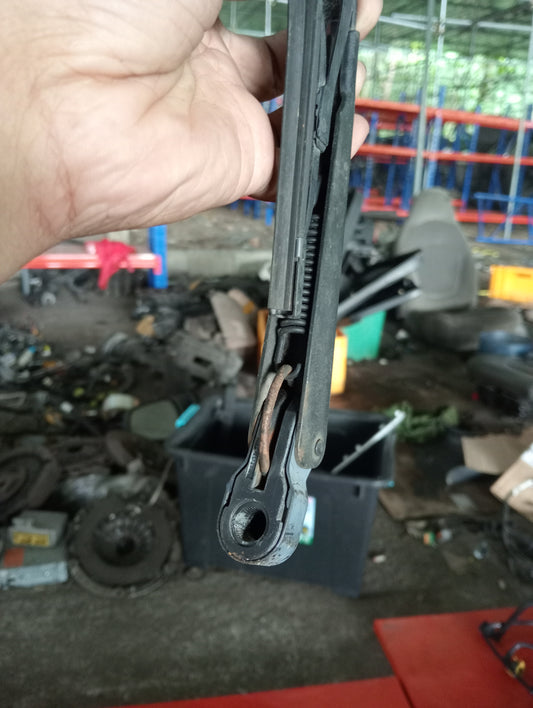 Ford Ecosport | Titanium | Rear Wiper Arm