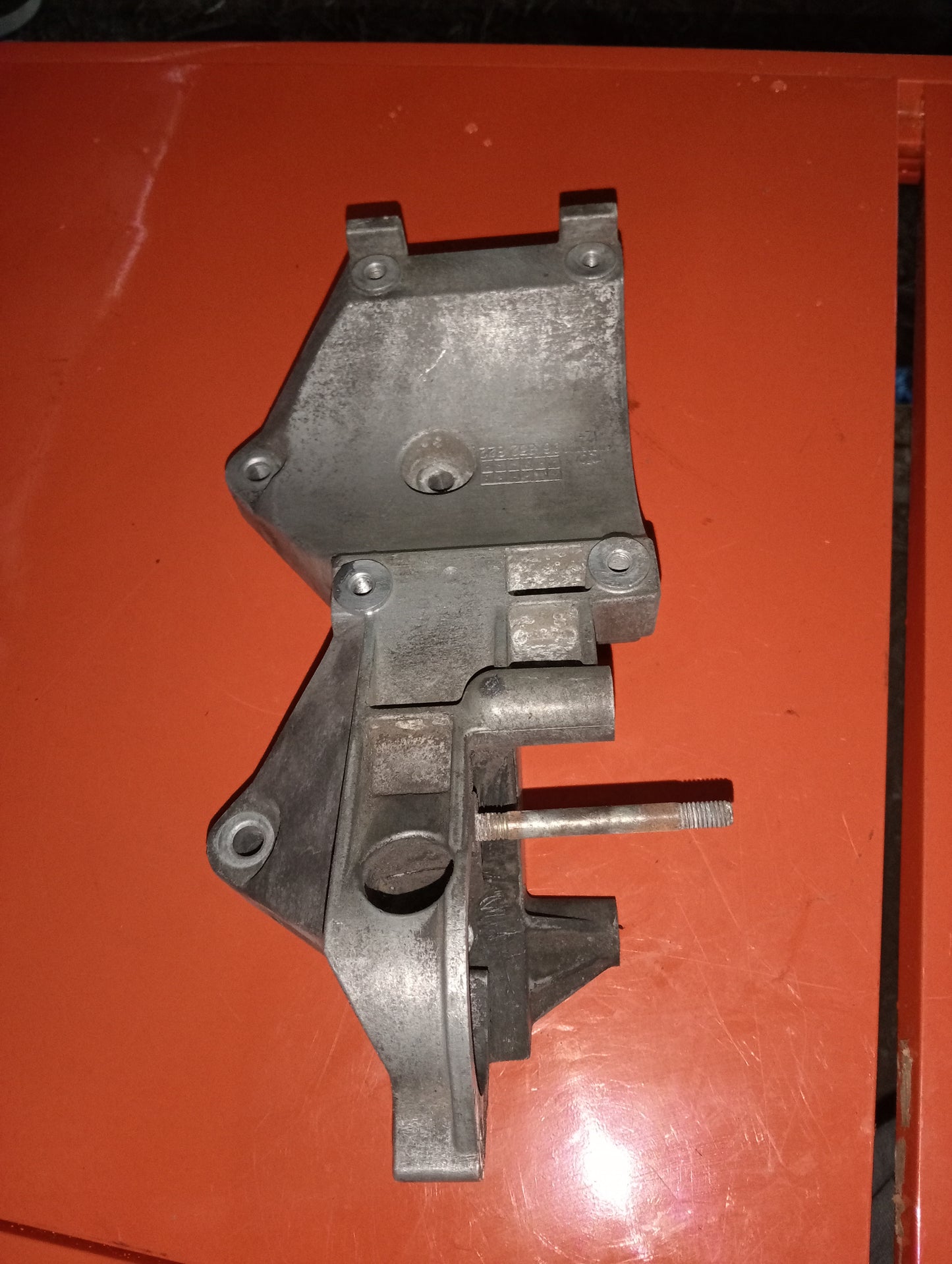 Chevrolet | Aveo | Alternator Bracket