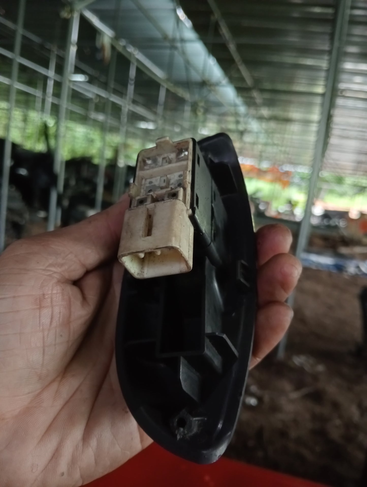 Chevrolet | Aveo | Passenger Side Window Switch
