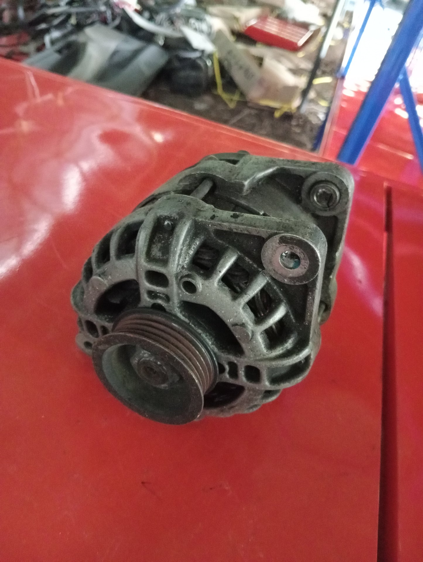 Ford Explorer | Eddie Bauer | Alternator
