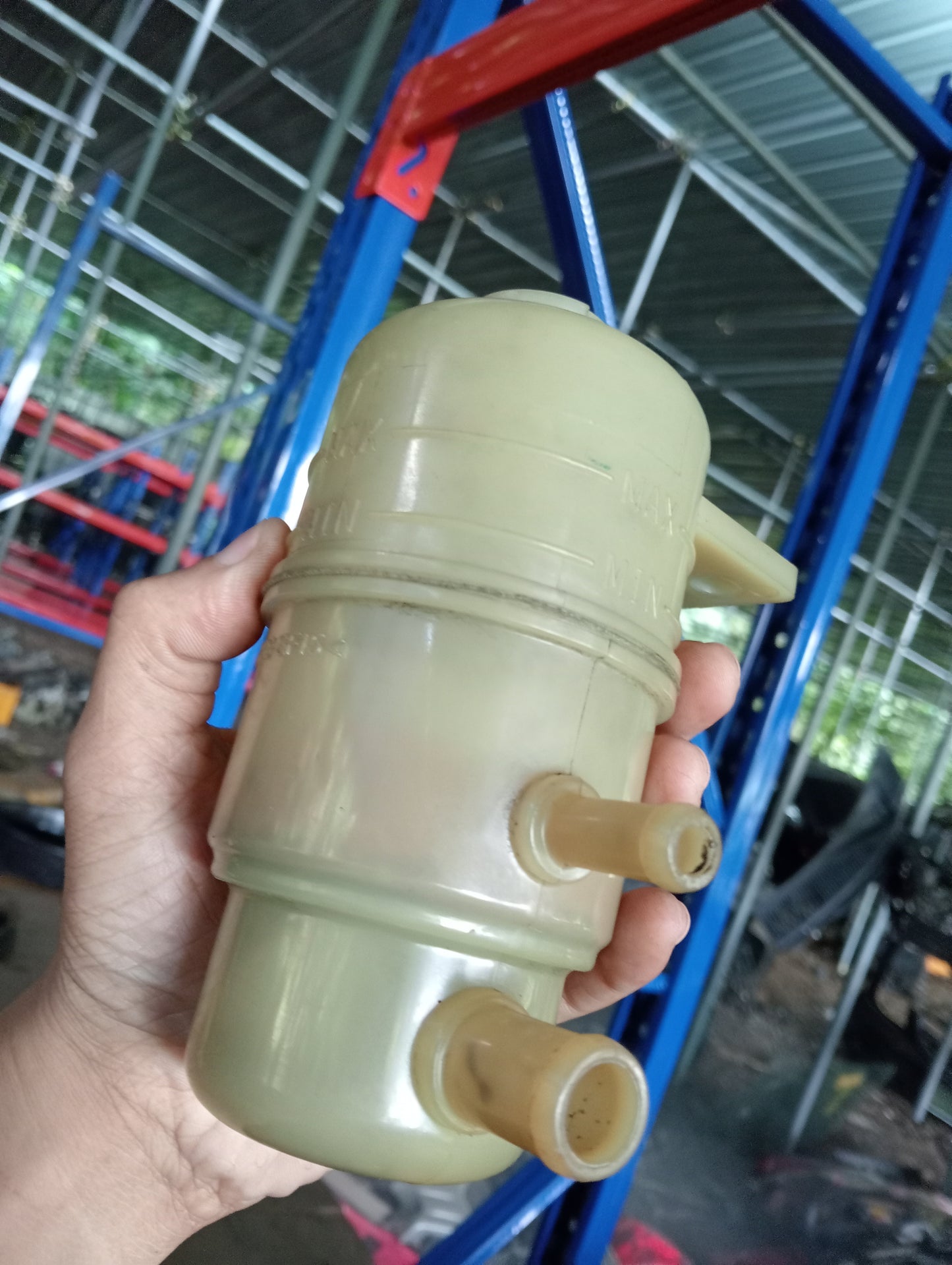 Mitsubishi | Cedia | Fluid Tank (No Cap)