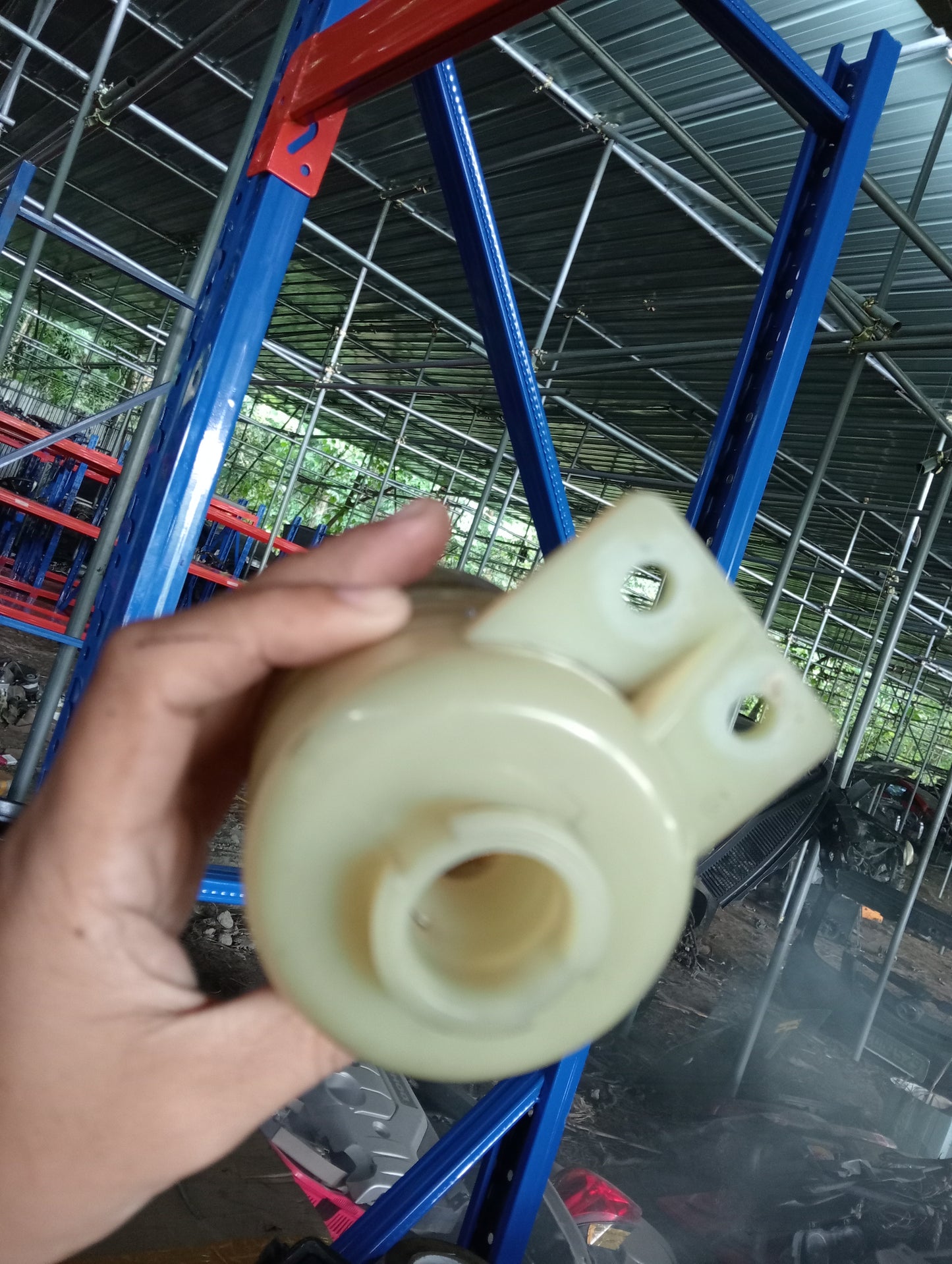 Mitsubishi | Cedia | Fluid Tank (No Cap)