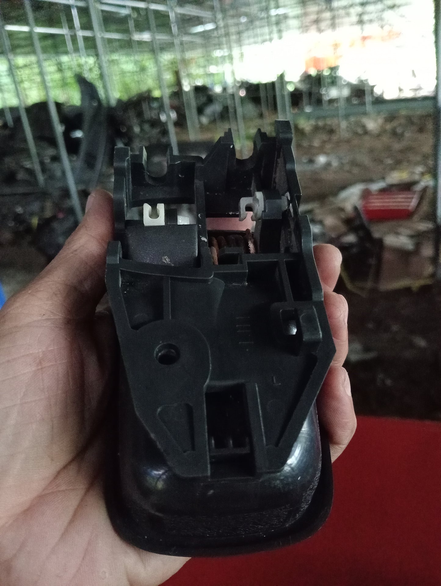 Mitsubishi | Cedia | Rear Driver Side Inner Door Handle