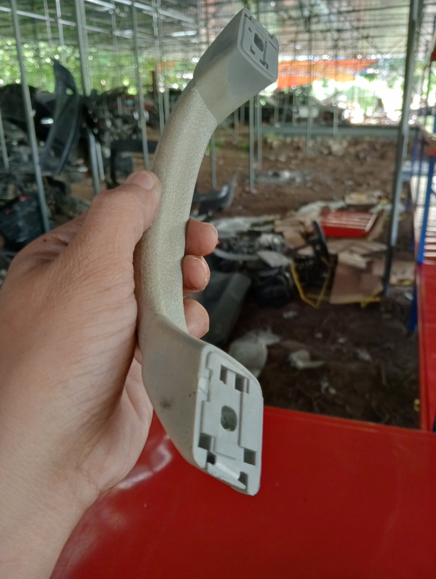 Mitsubishi | Cedia | Ceiling Handle