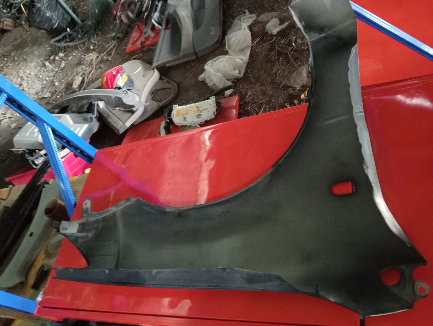 Mitsubishi | Cedia | Driver Side Fender