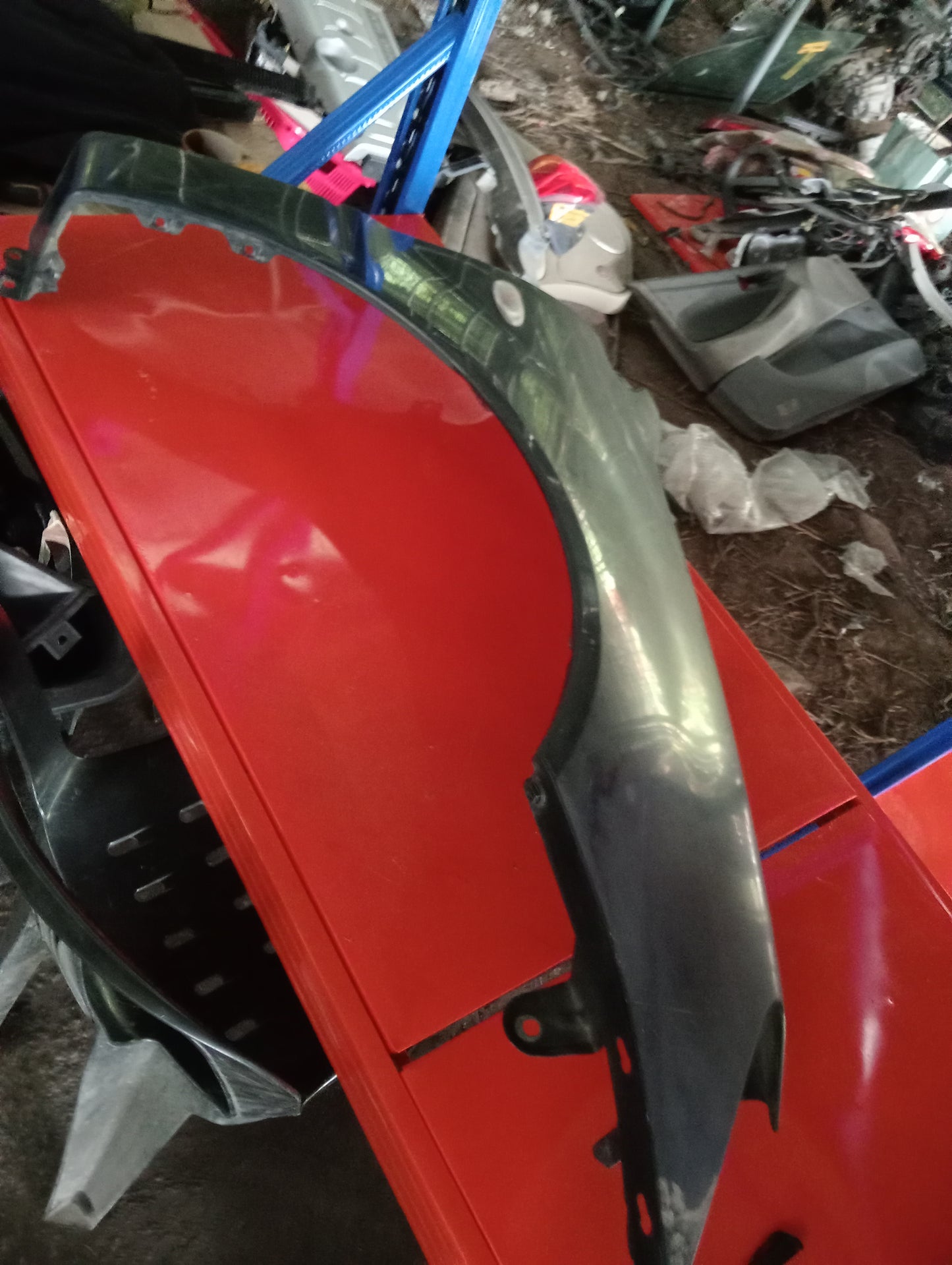 Mitsubishi | Cedia | Passenger Side Fender