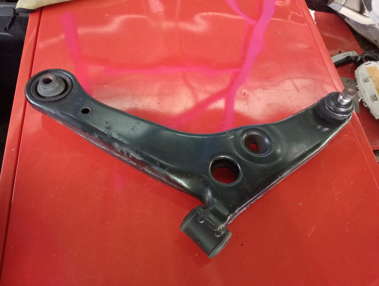 Mitsubishi | Cedia | Lower Arm Driver Side