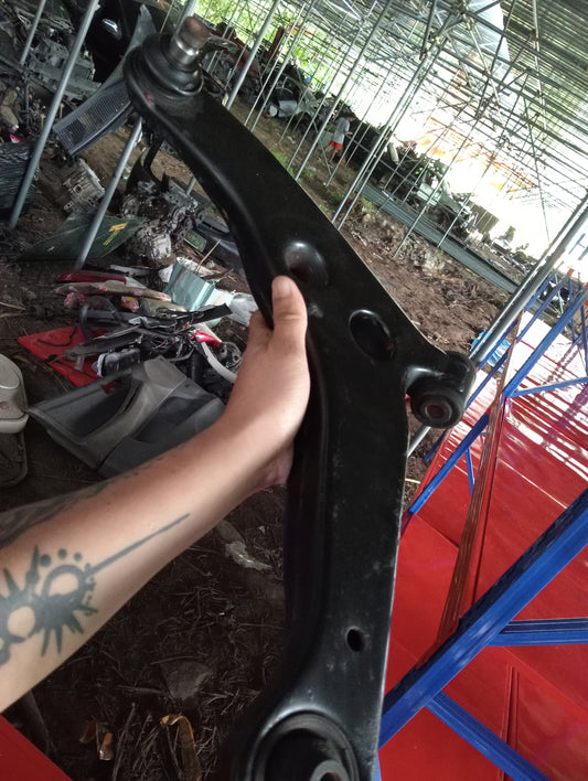 Mitsubishi | Cedia | Lower Arm Driver Side
