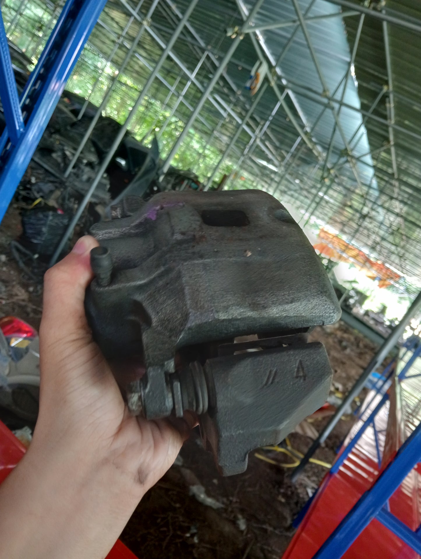 Mitsubishi | Cedia | Brake Caliper Passenger Side
