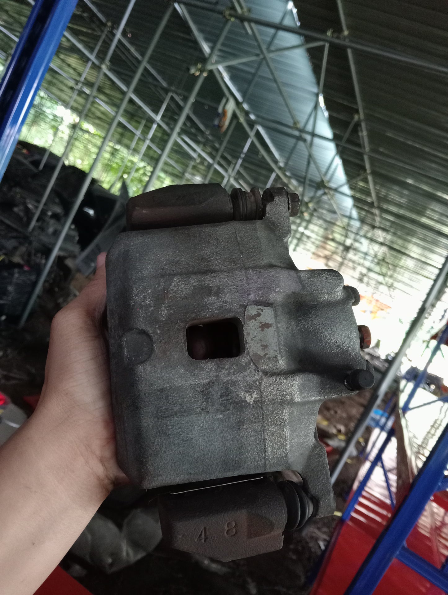 Mitsubishi | Cedia | Brake Caliper Driver Side