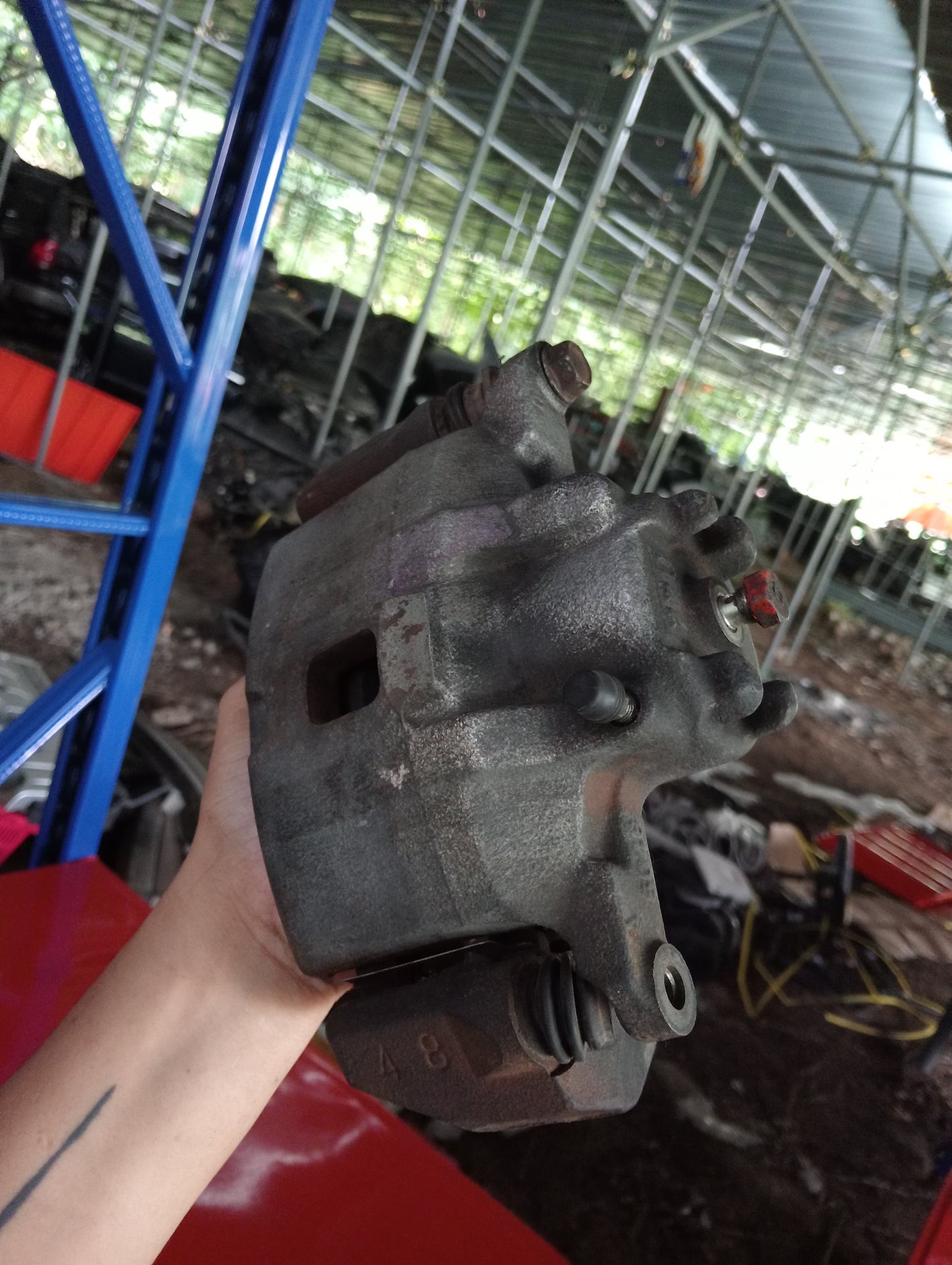 Mitsubishi | Cedia | Brake Caliper Driver Side