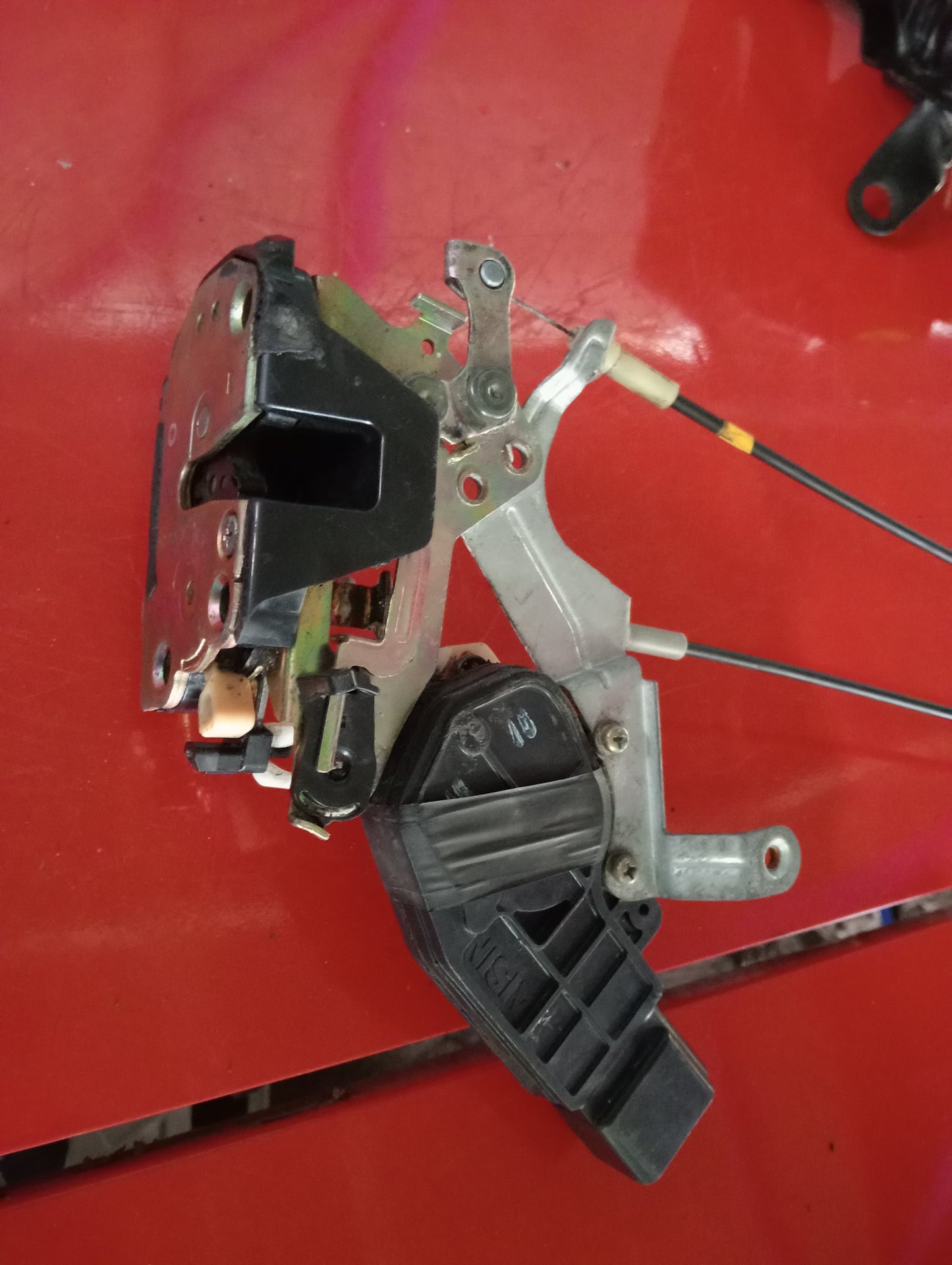Toyota | Altis | 2005 | Actuator Lock Driver Side