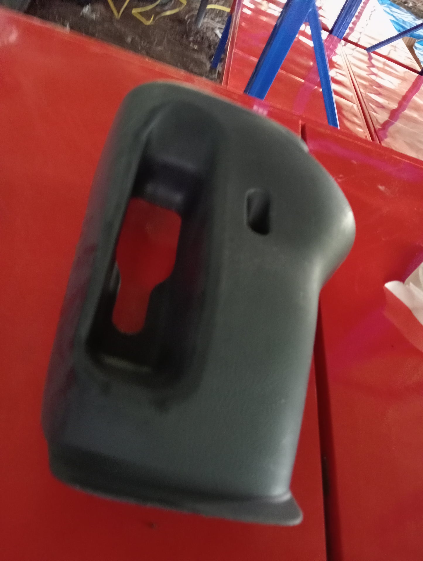 Toyota | Altis | 2005 | Lower Steering Column Cover