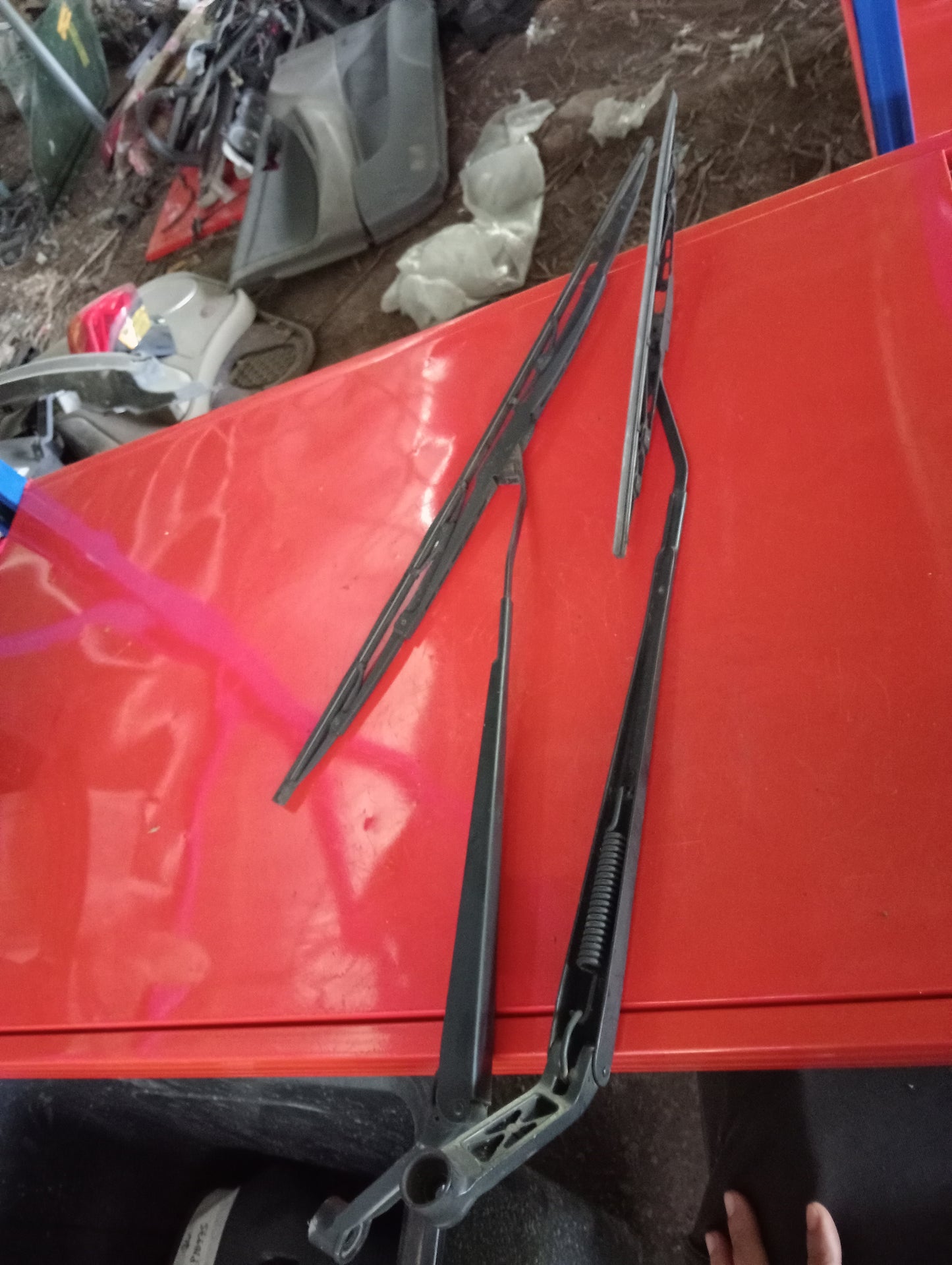 Toyota | Altis | 2005 | Wiper Arm L&R