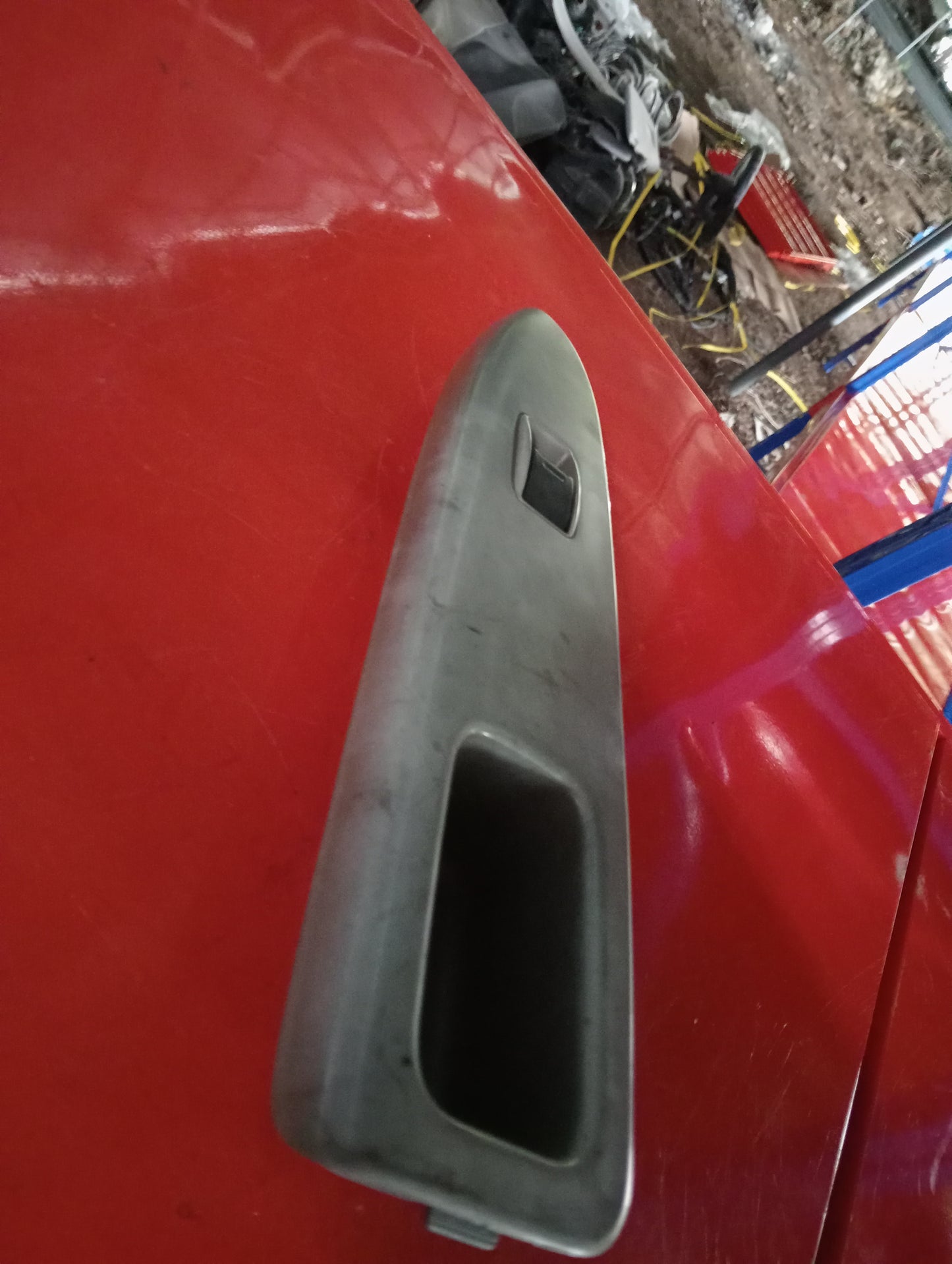 Toyota | Altis | 2005 | Window Switch With Cover Rear Passenger Side