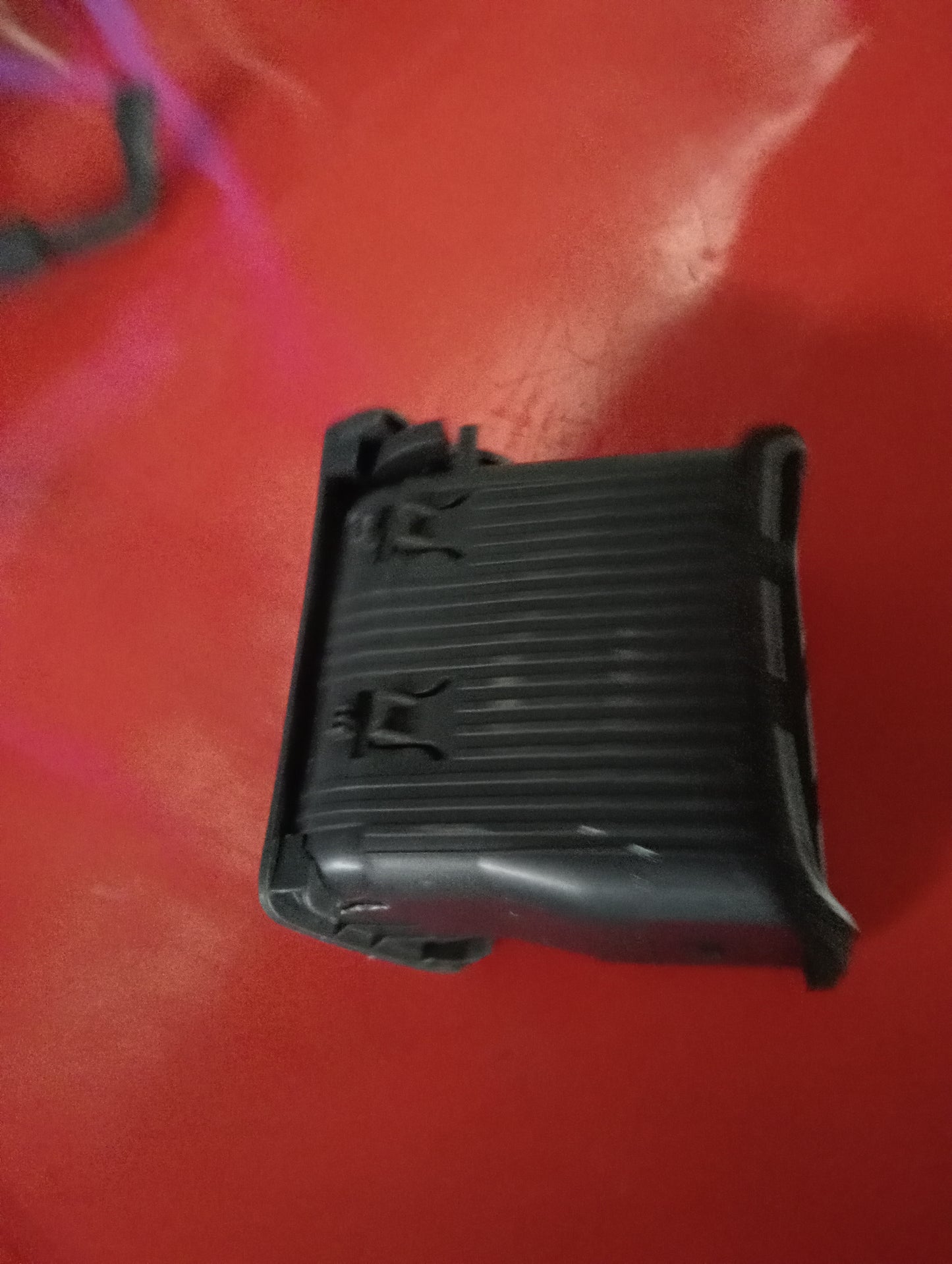 Toyota | Altis | 2005 | Passenger Side Aircon Vent
