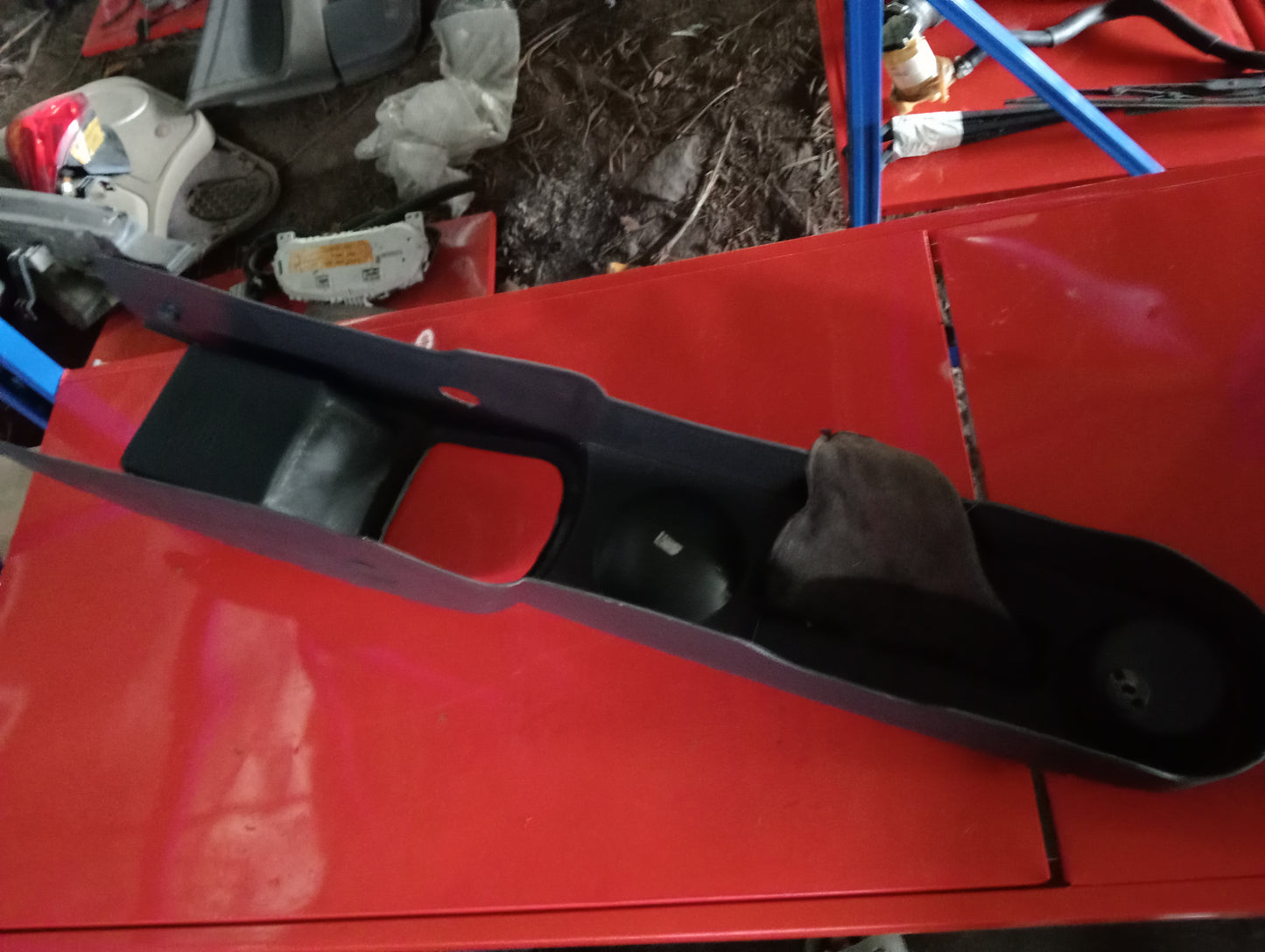 Chevrolet | Aveo | Center Console Frame