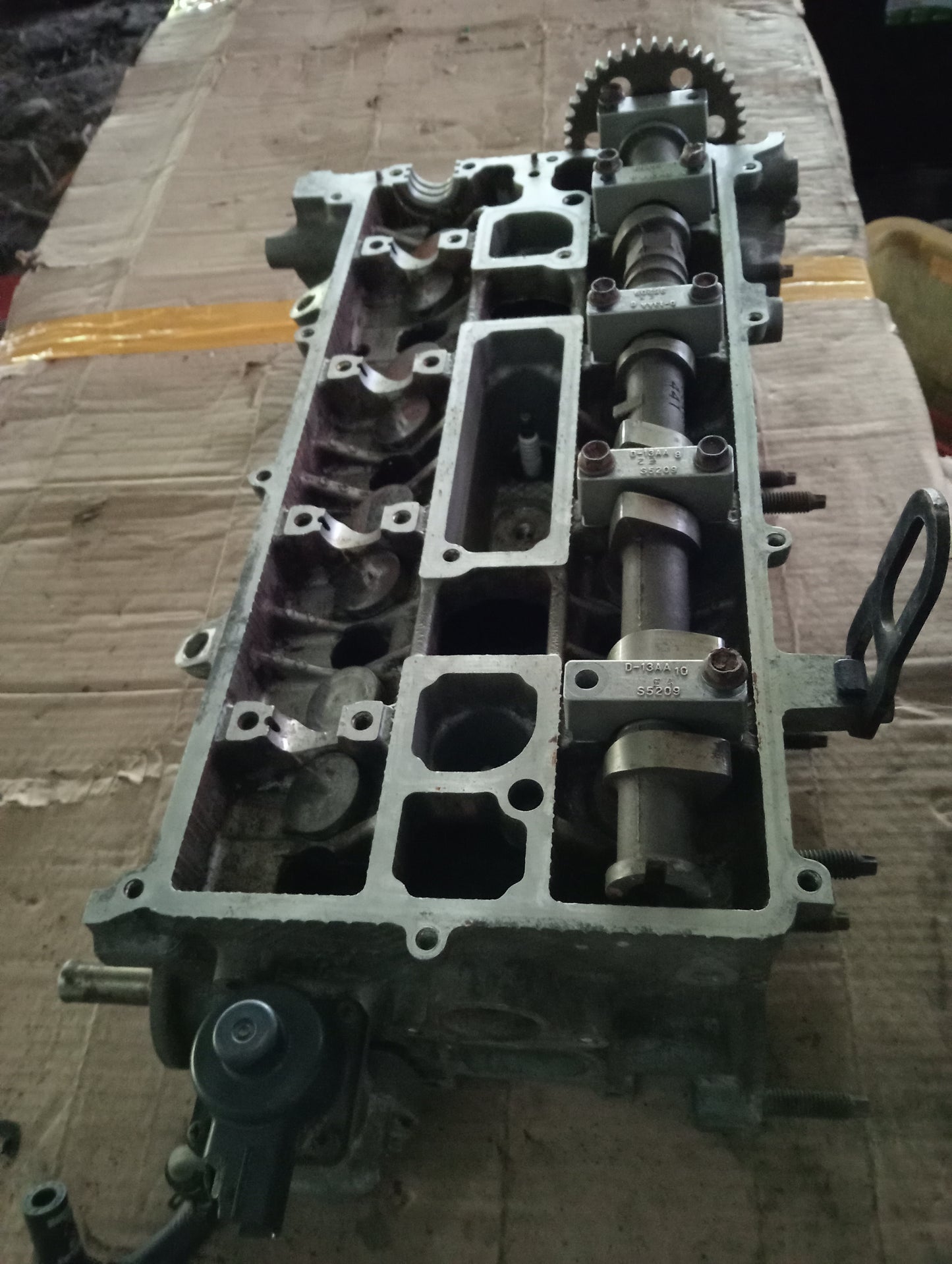 Toyota | Altis | 2005 | Cylinder Head