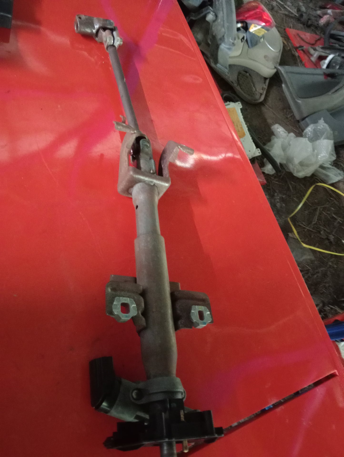 Chevrolet | Aveo | Steering Column With Ignition Switch
