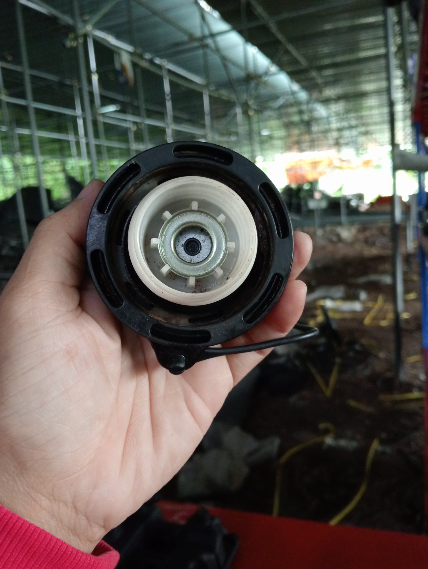 Hyundai Accent | CRDI | Inner Gas Cap