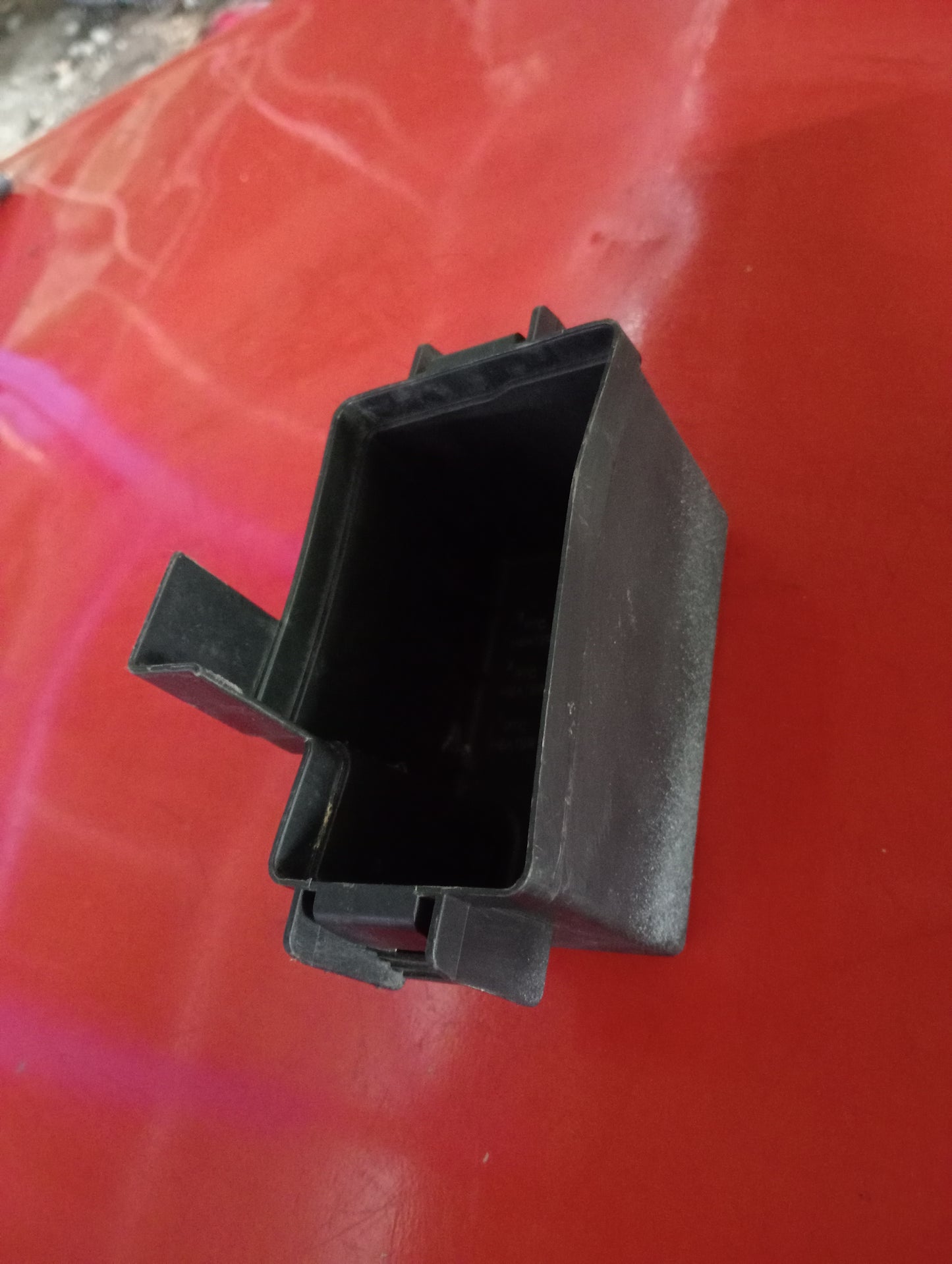 Hyundai Accent | CRDI | Fuse Box Cover