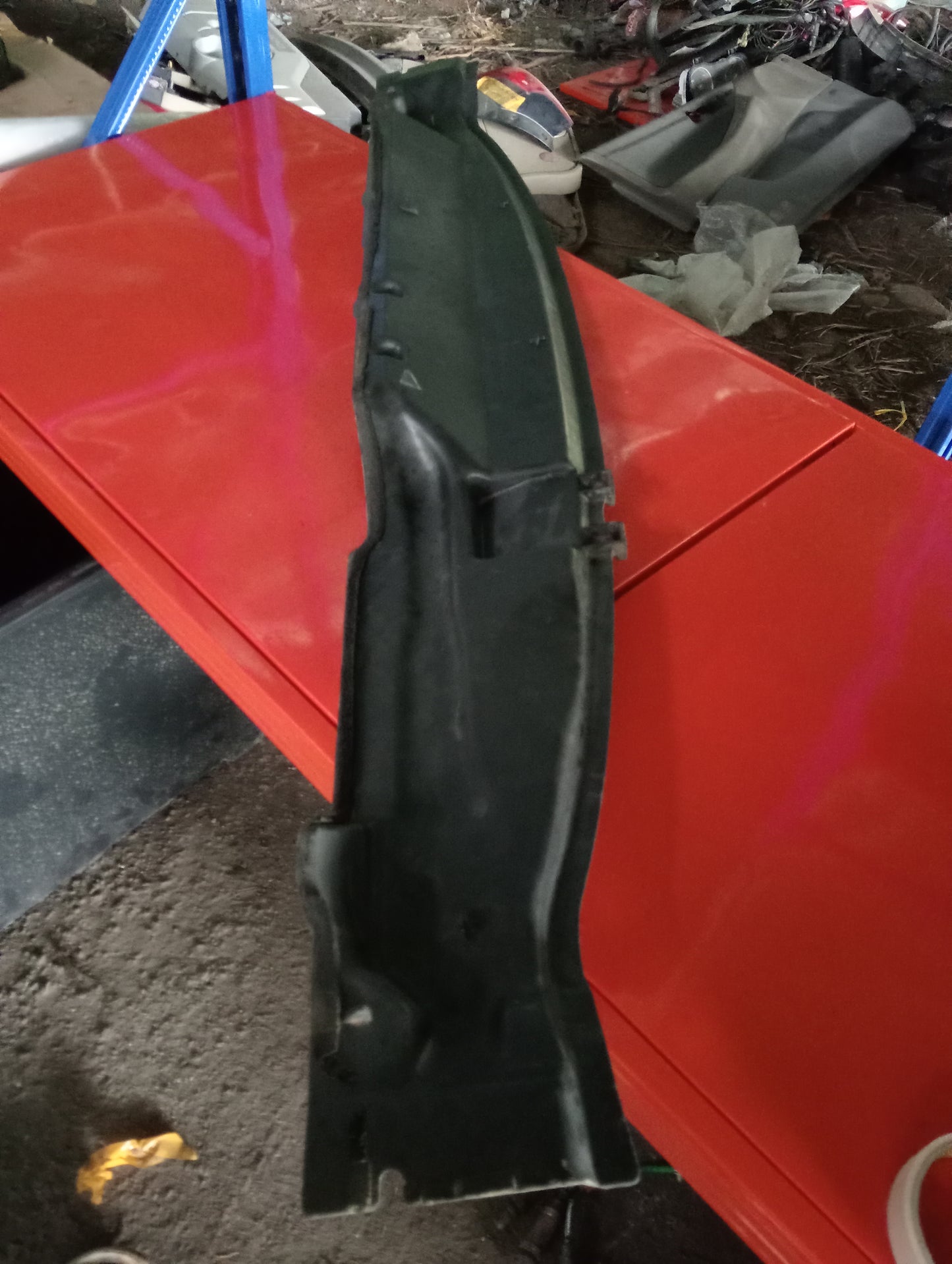 Hyundai Accent | CRDI | Wiper Plastic Cover