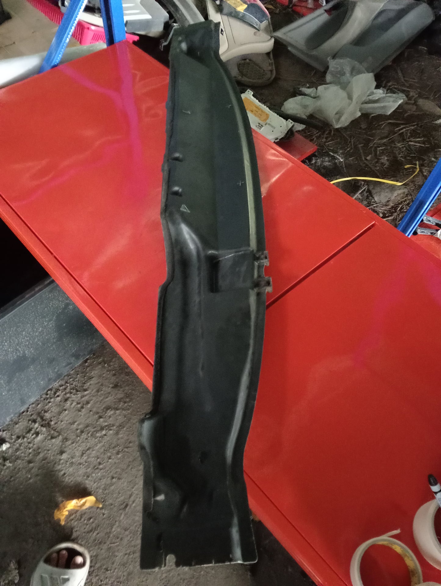 Hyundai Accent | CRDI | Wiper Plastic Cover