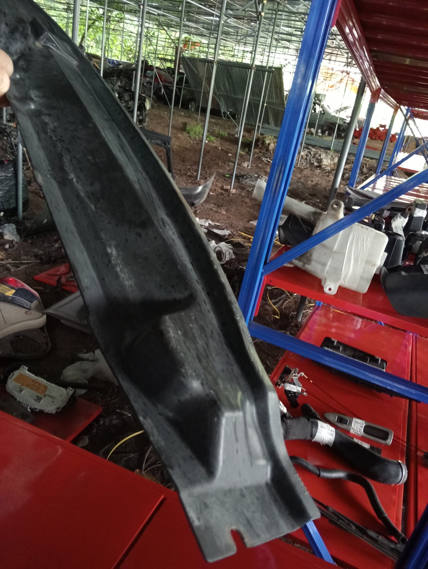 Hyundai Accent | CRDI | Wiper Plastic Cover