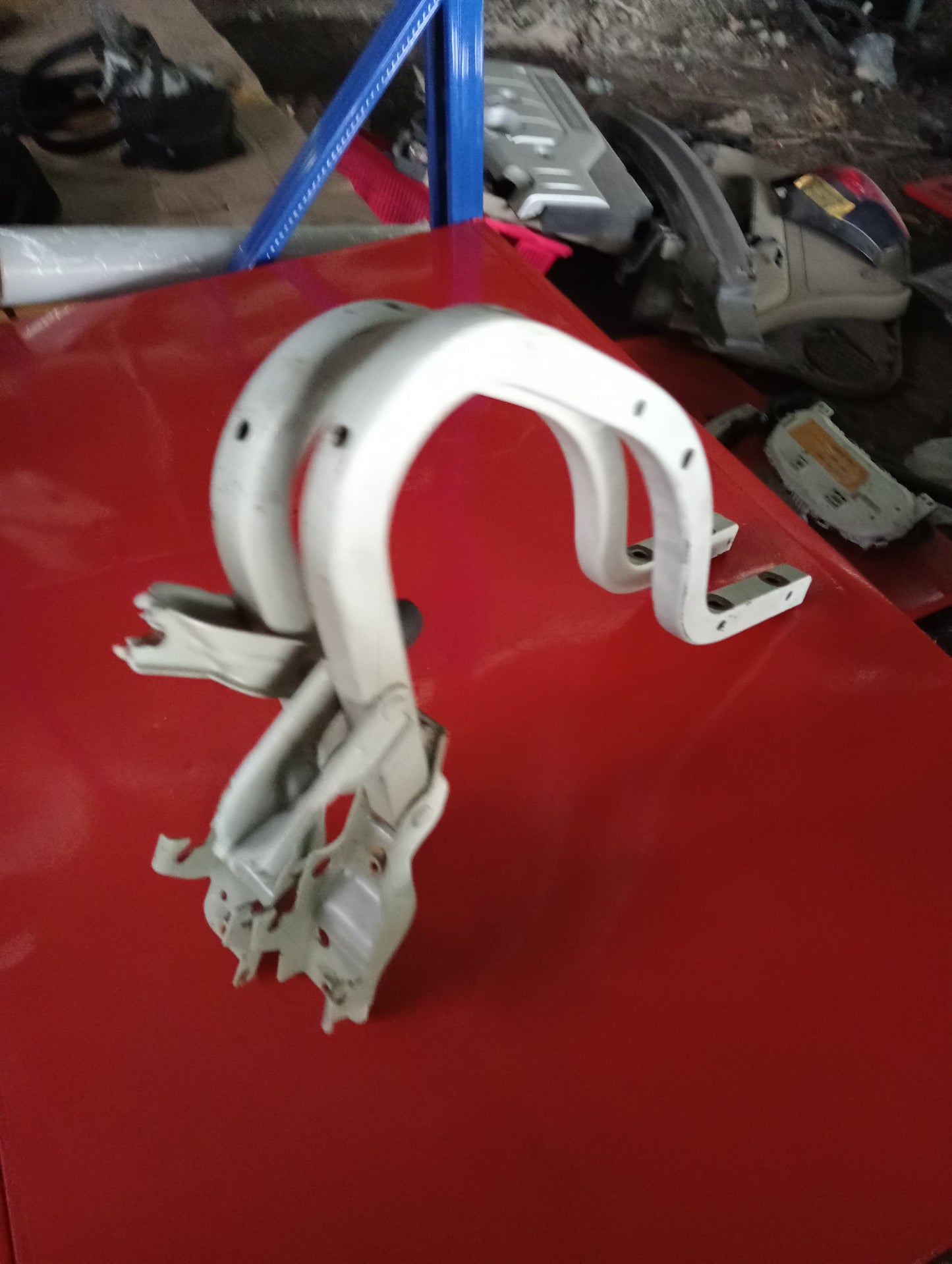 Hyundai Accent | CRDI | Trunk Bracket
