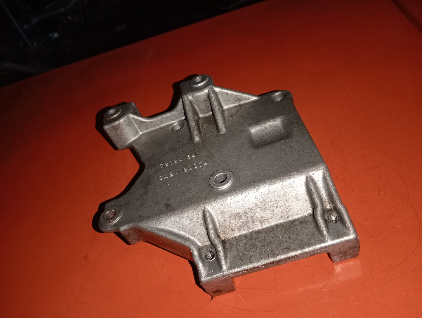 Mitsubishi | Cedia | Alternator Bracket