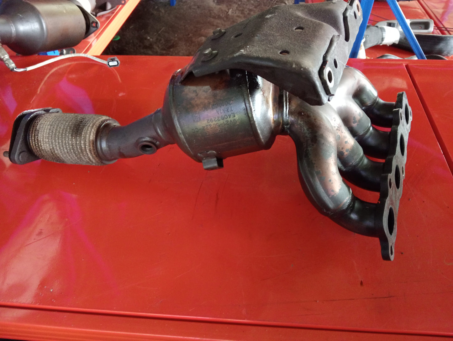 Ford Escape | 2.3 | Catalytic