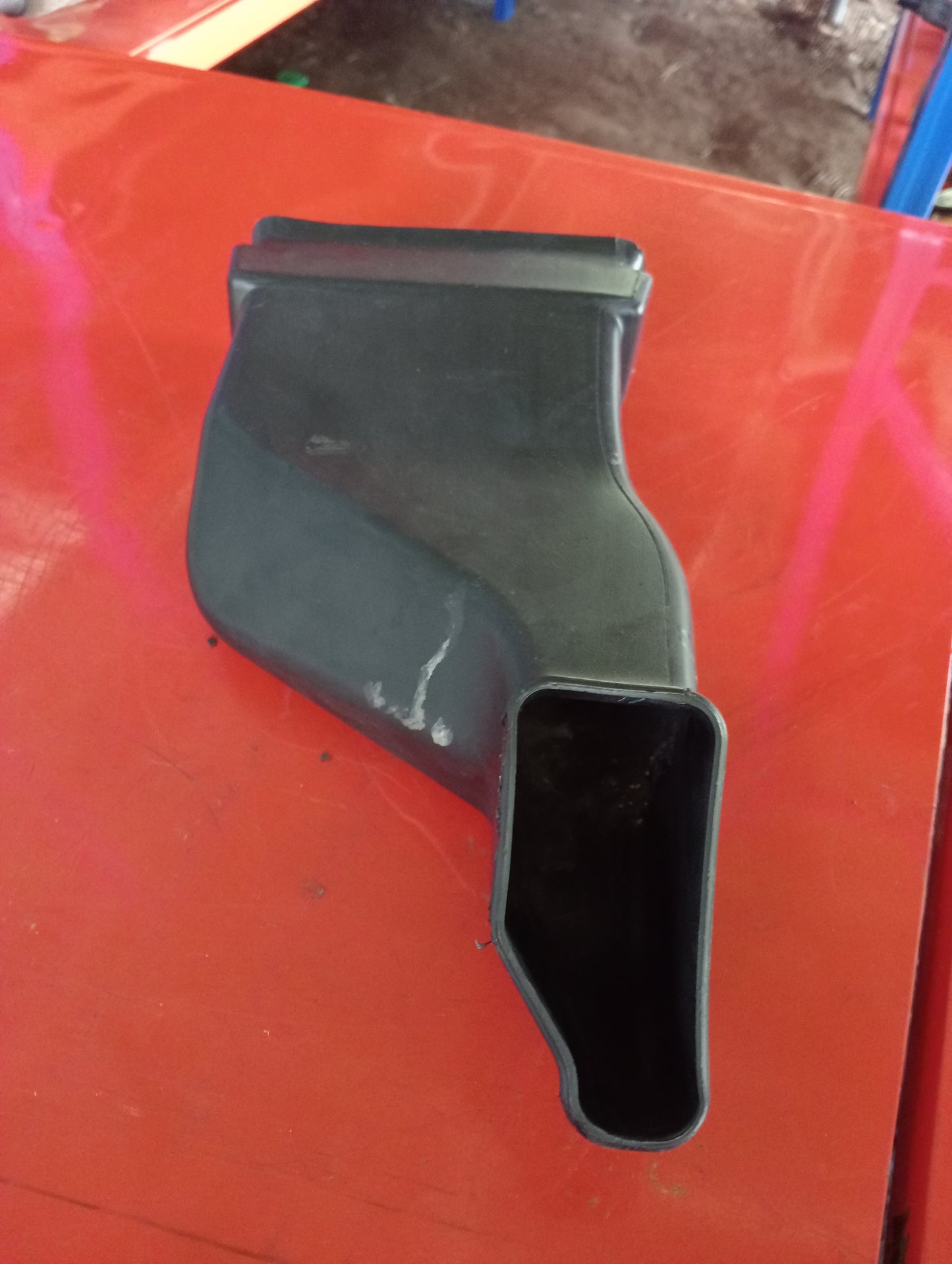 Ford Focus | 1.8 | Gas | Air Duct Pipe