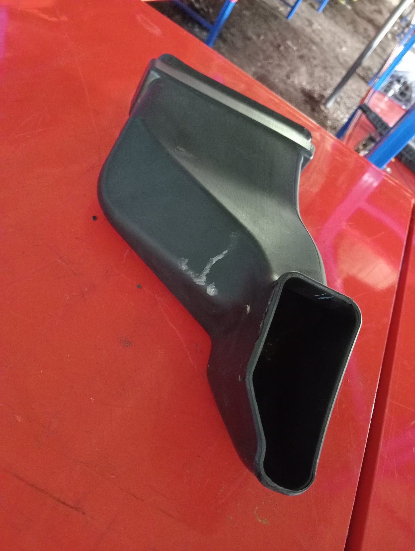 Ford Focus | 1.8 | Gas | Air Duct Pipe