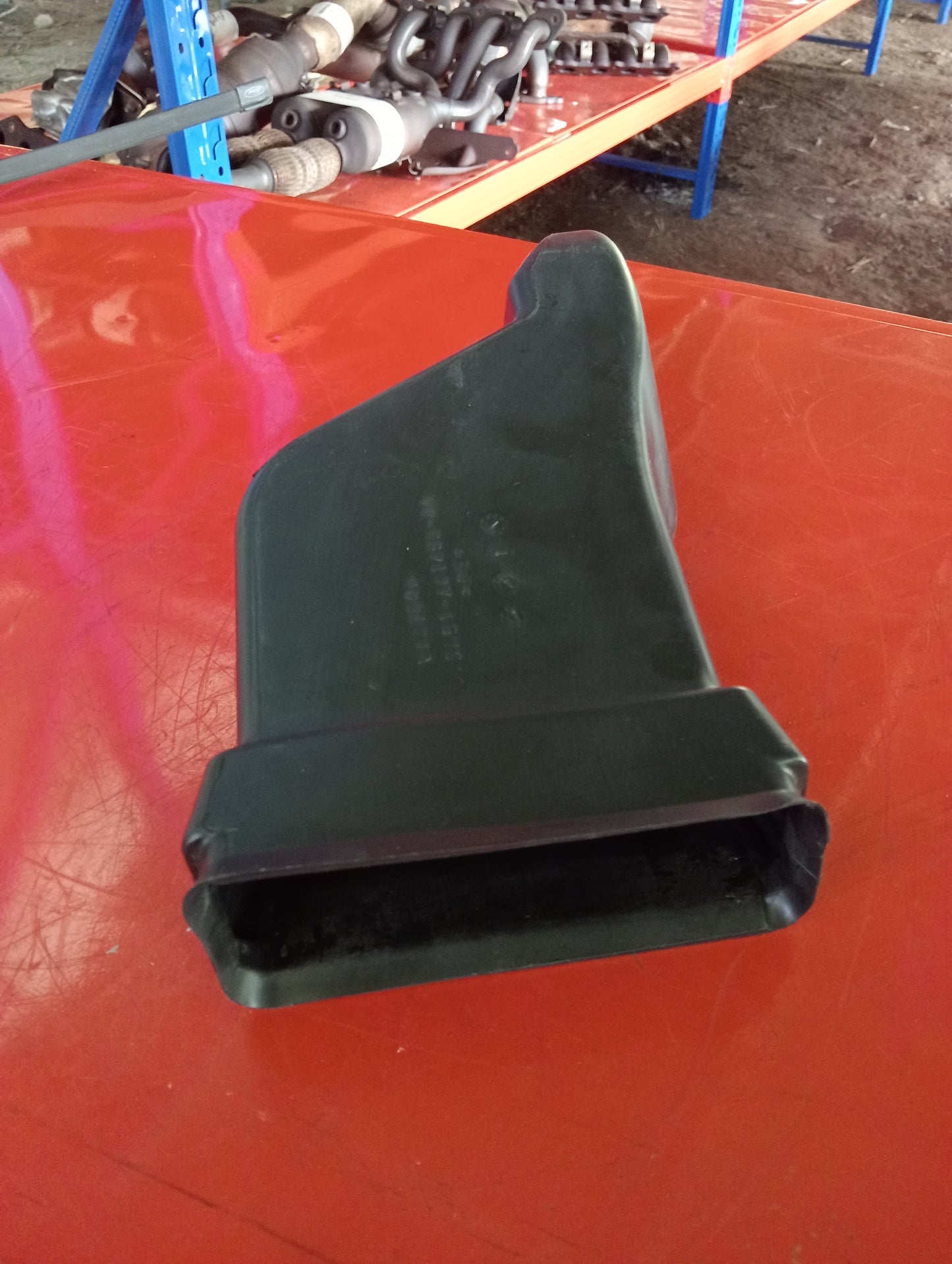 Ford Focus | 1.8 | Gas | Air Duct Pipe