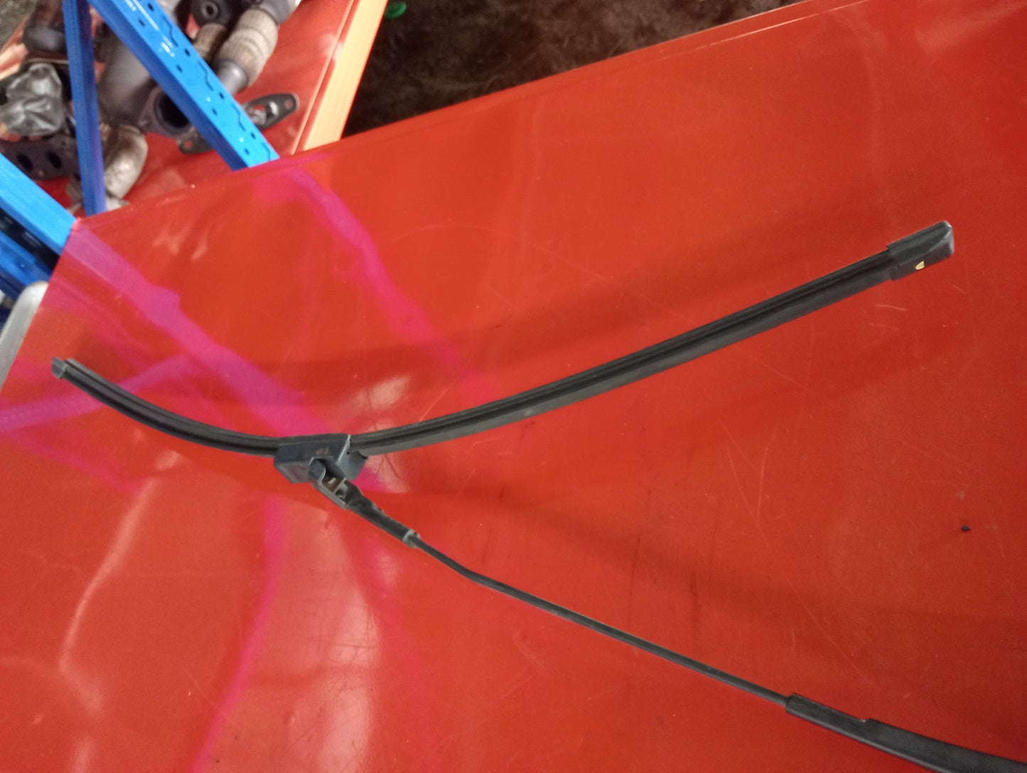 Ford Focus | 1.8 | Gas | Wiper Arm
