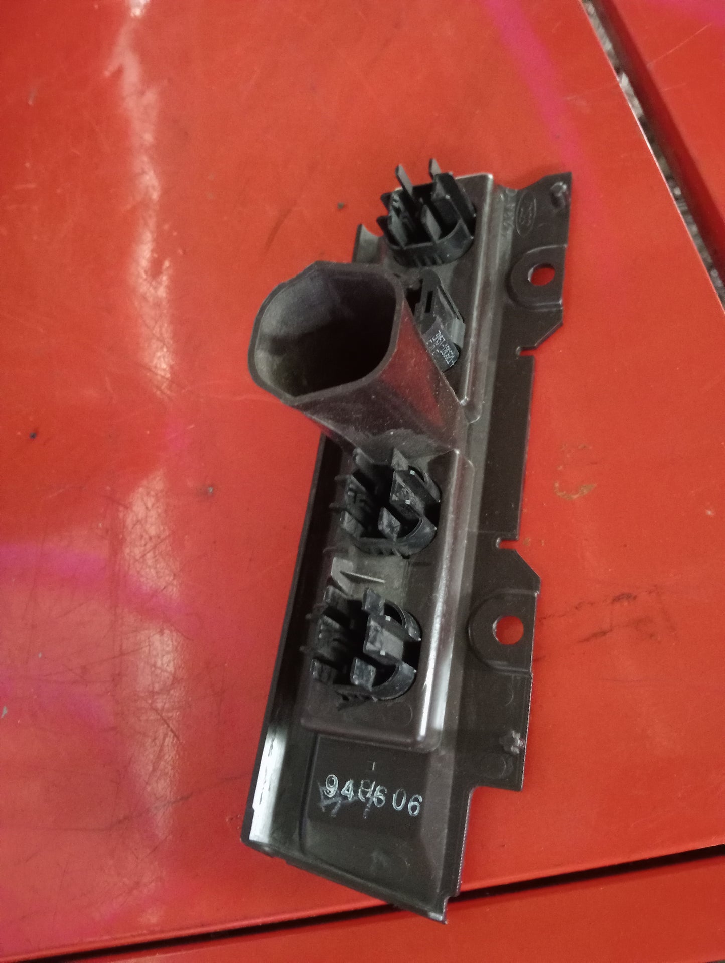 Ford Focus | 1.8 | Gas | Heated Window Switch