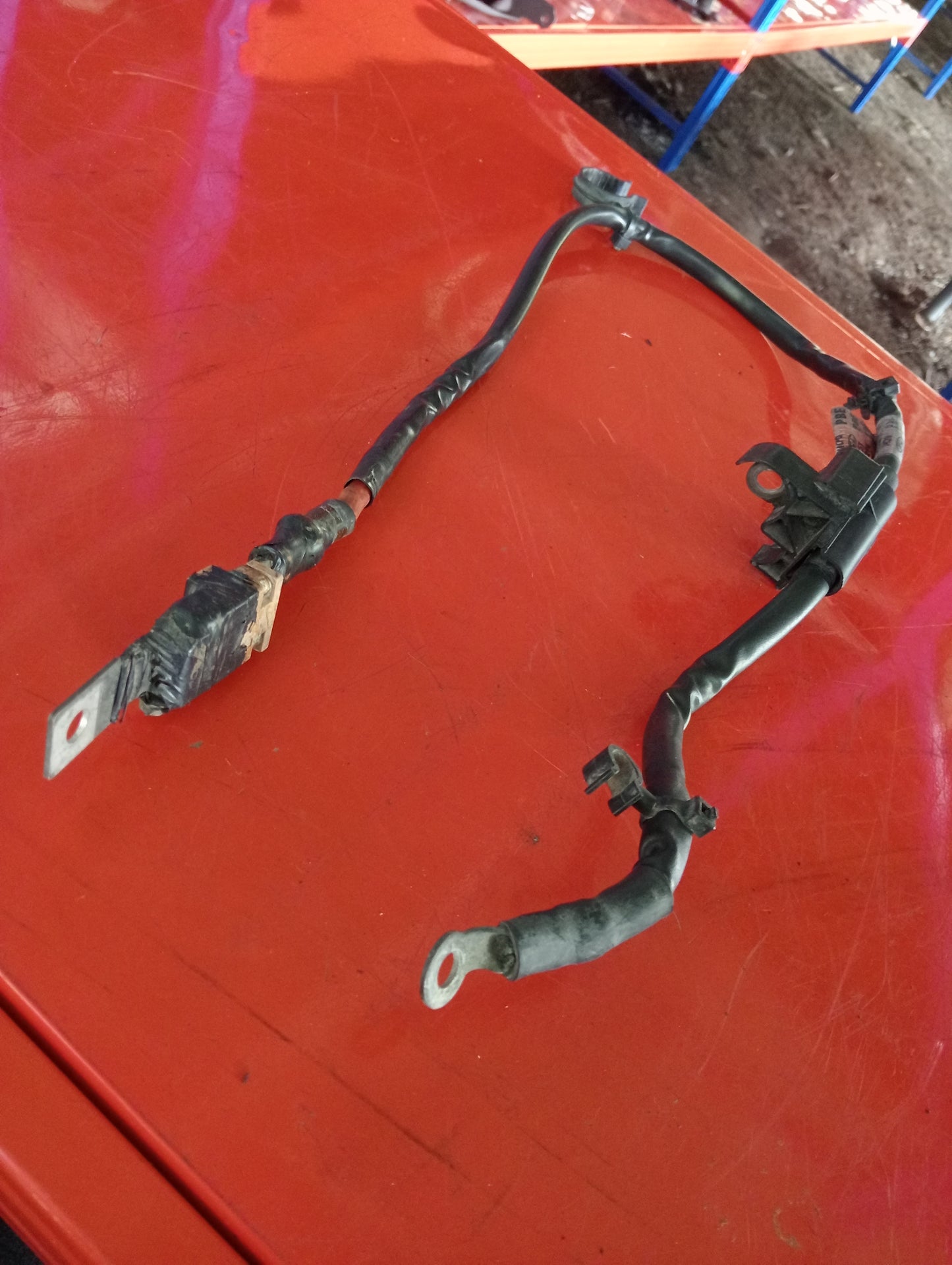 Ford Focus | 1.8 | Gas | Battery Wirings