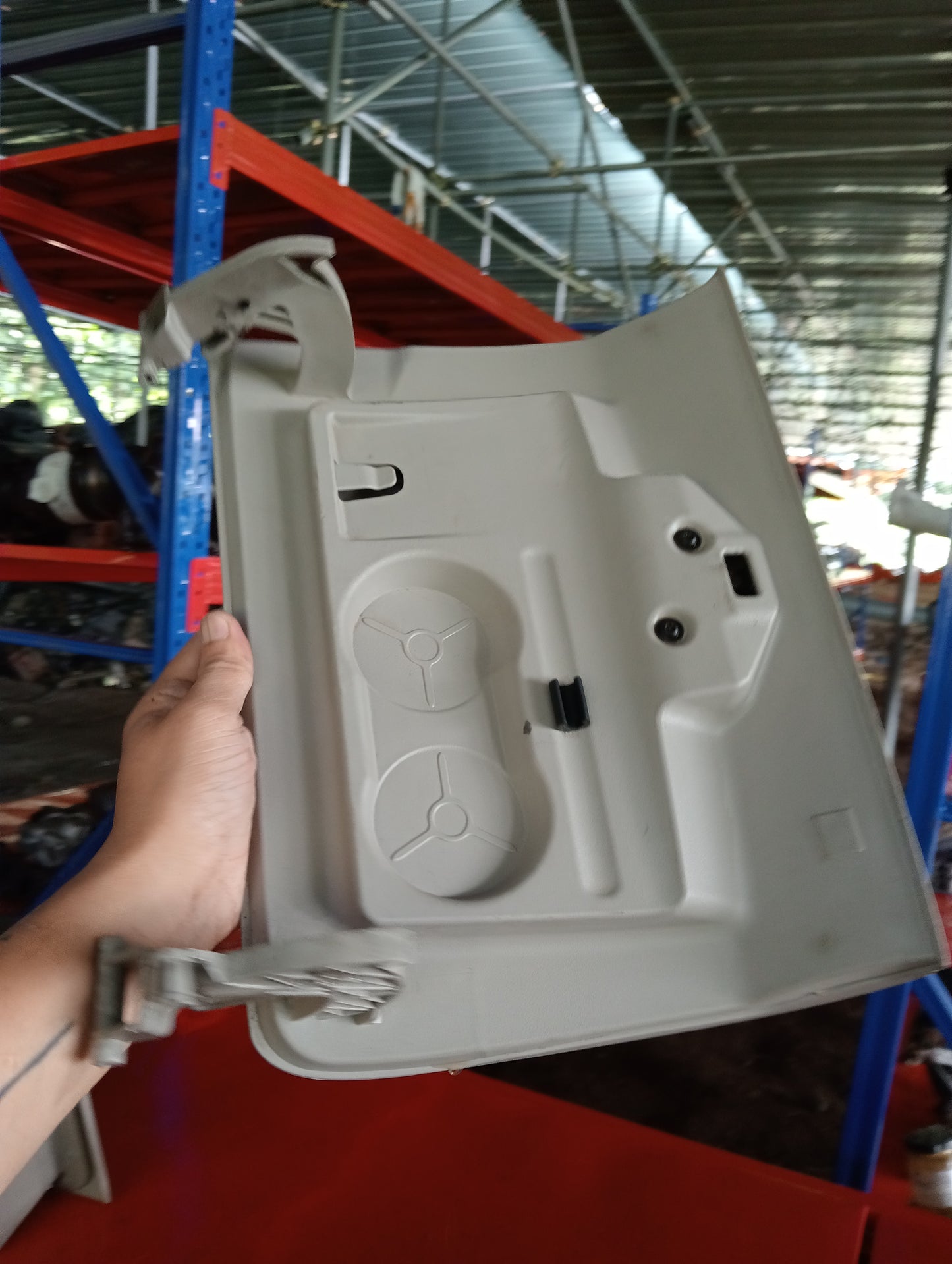 Ford Focus | 1.8 | Gas | Glove Box Cover