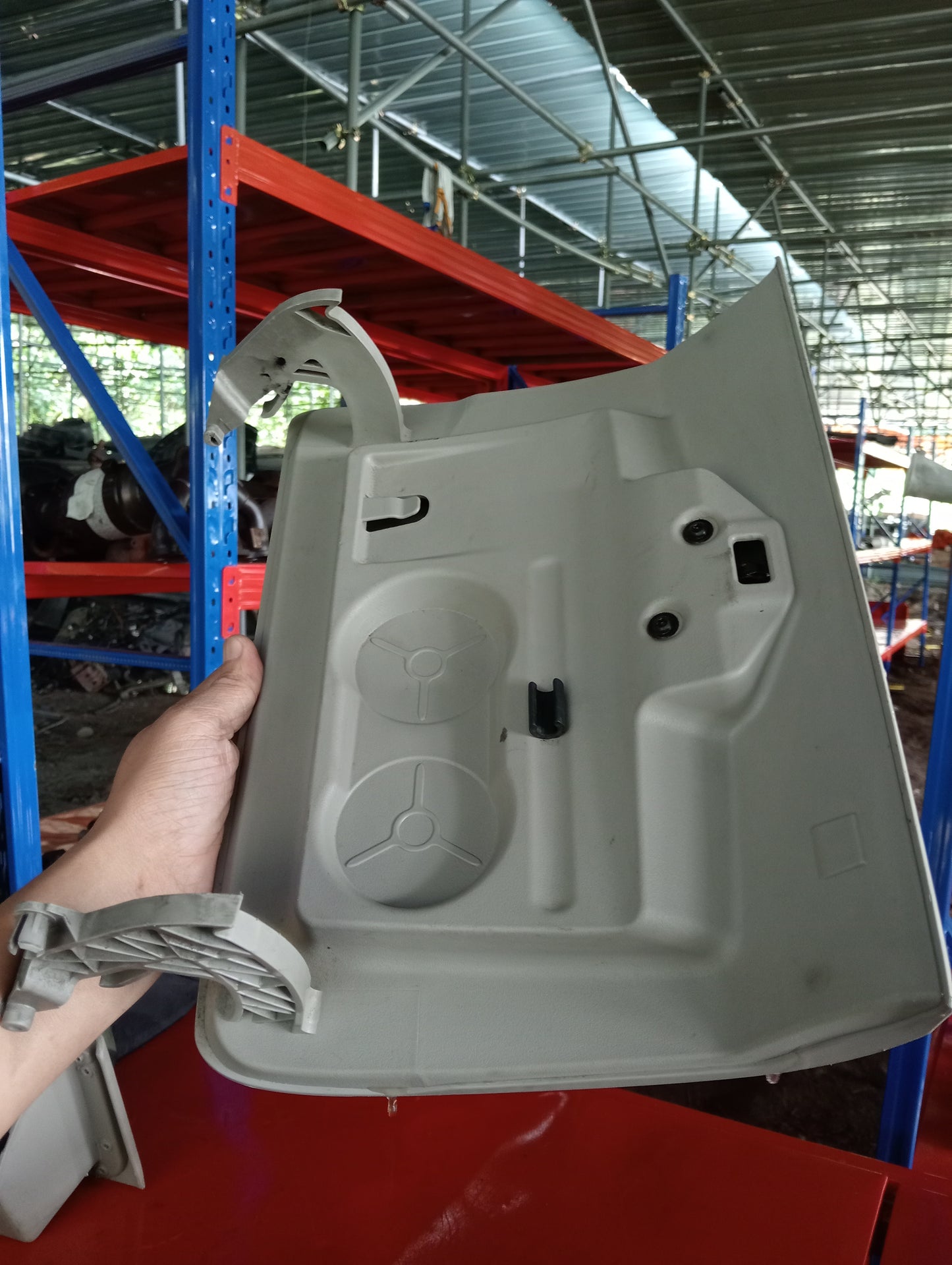 Ford Focus | 1.8 | Gas | Glove Box Cover