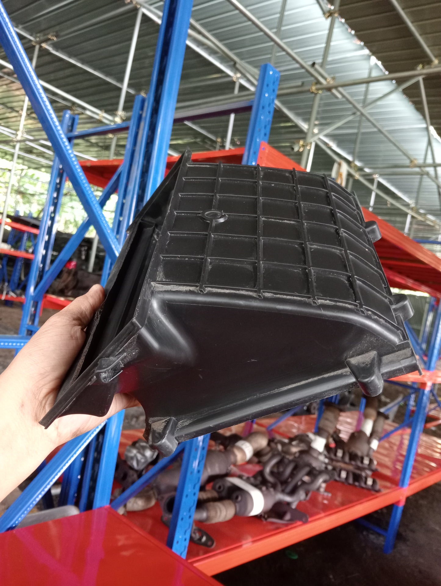 Ford Focus | 1.8 | Gas | Air Duct Cover