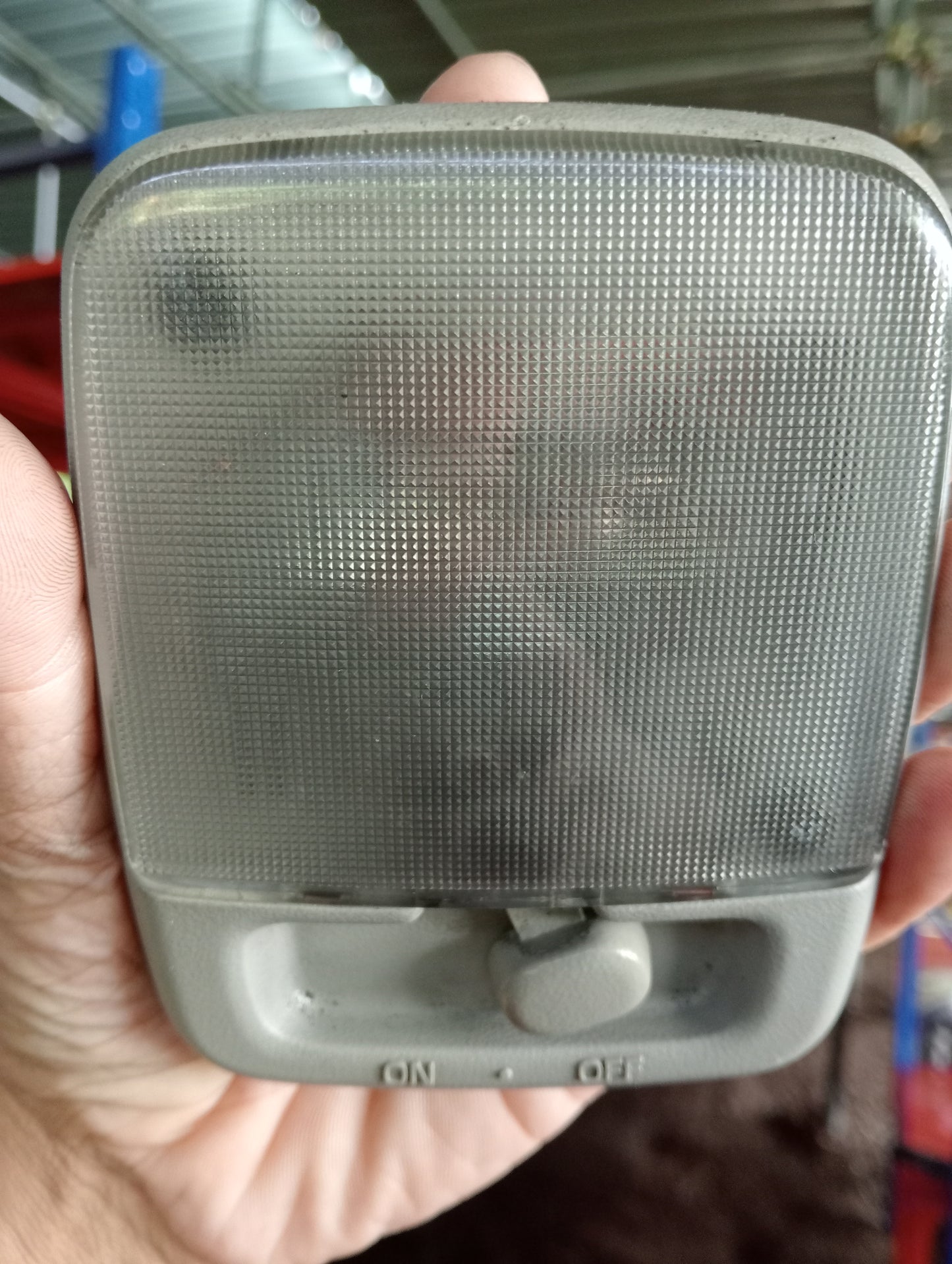 Nissan | X - Trail | Dome Light