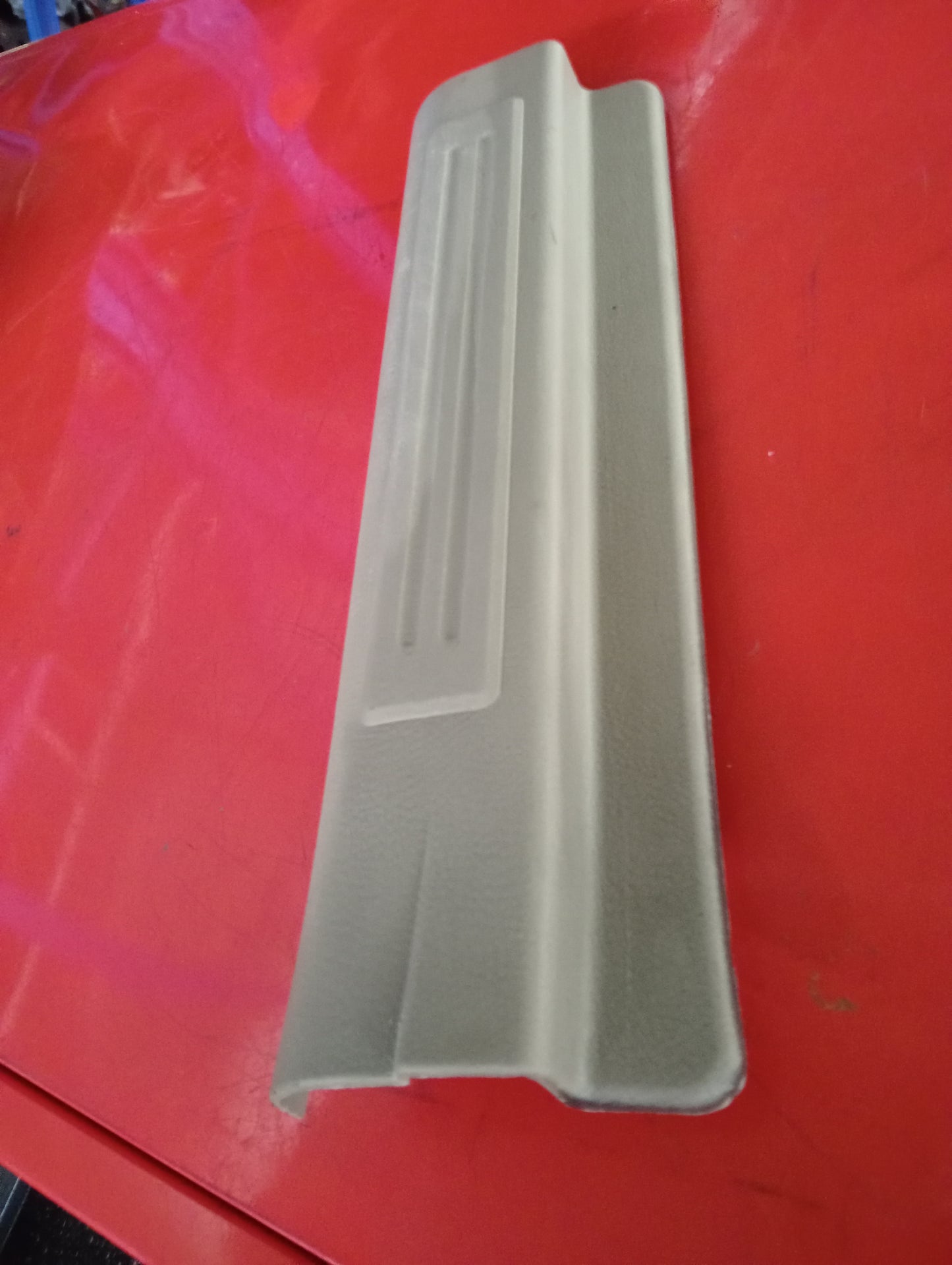 Chevrolet Optra | 1.6 | Trim Cover Rear Passenger Side