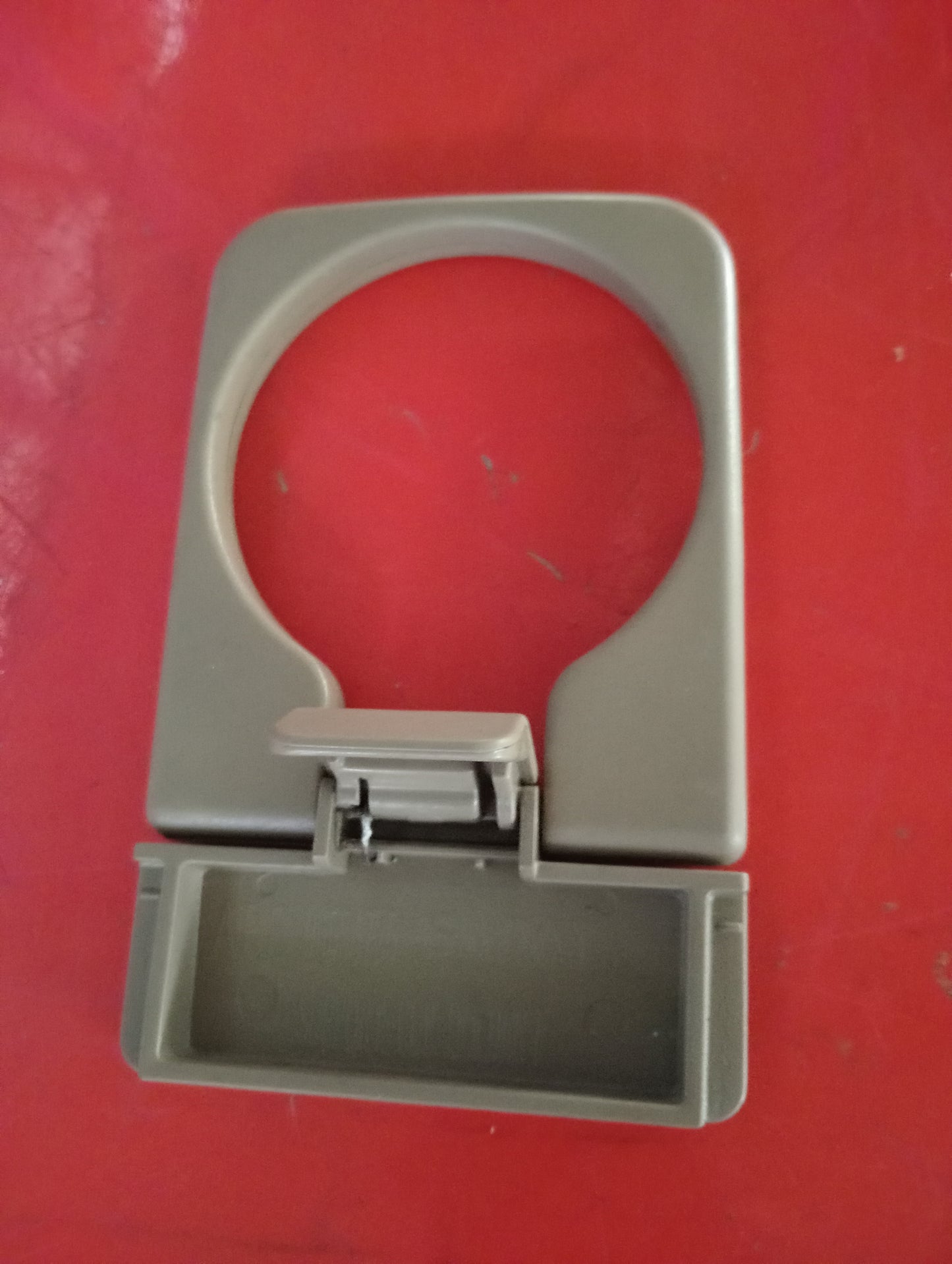 Chevrolet Optra | 1.6 | Cup Holder