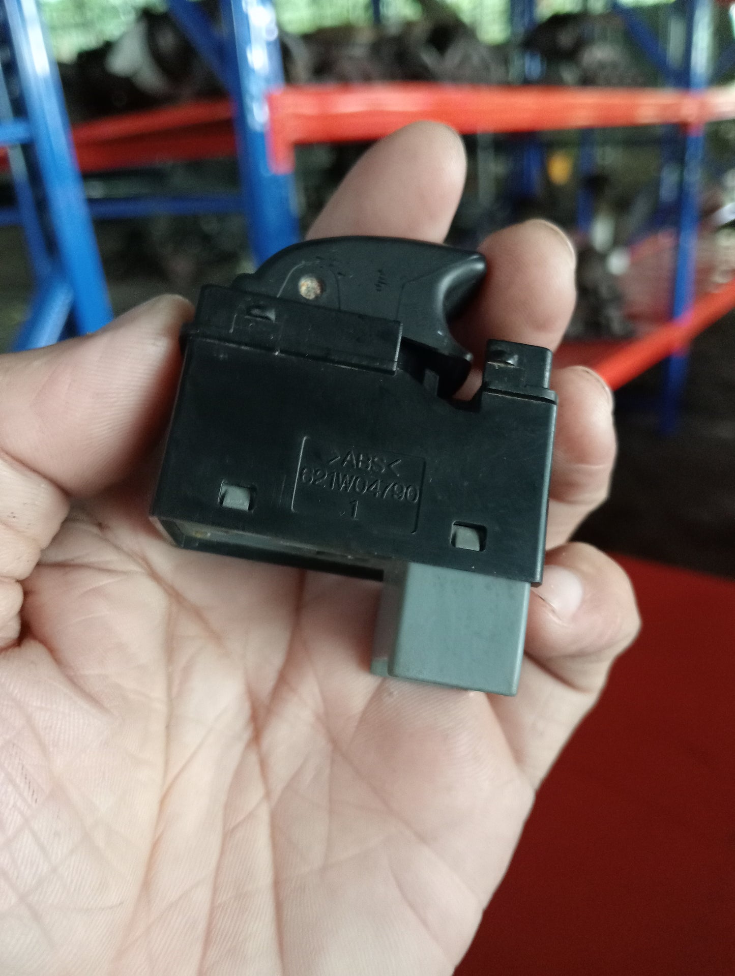 Chevrolet Optra | 1.6 | Window Switch