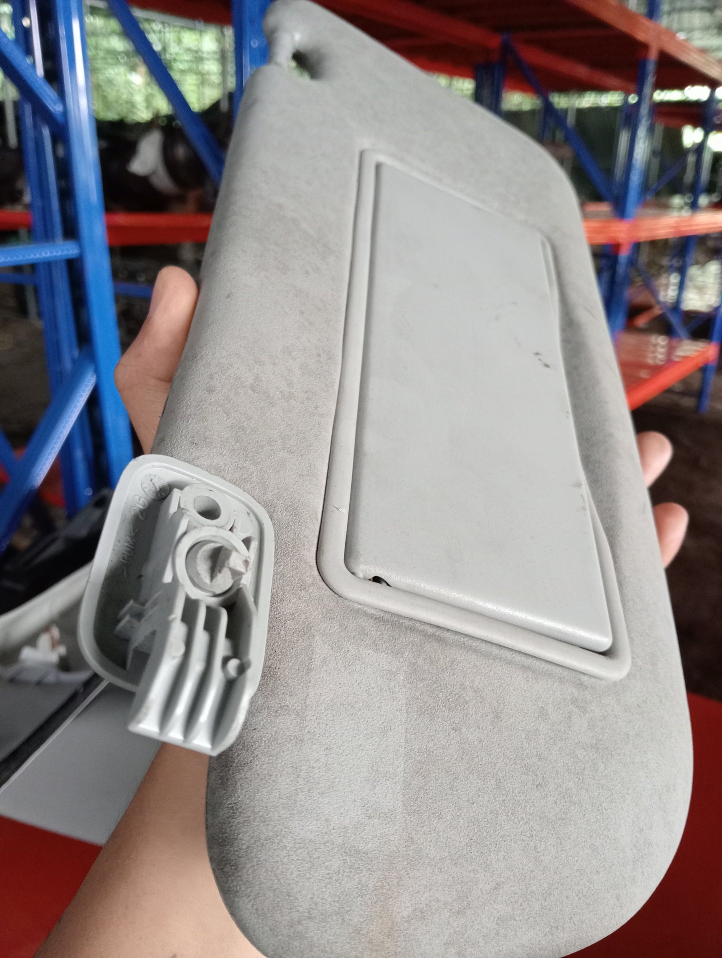 Mazda 3 | Sun Visor Driver Side