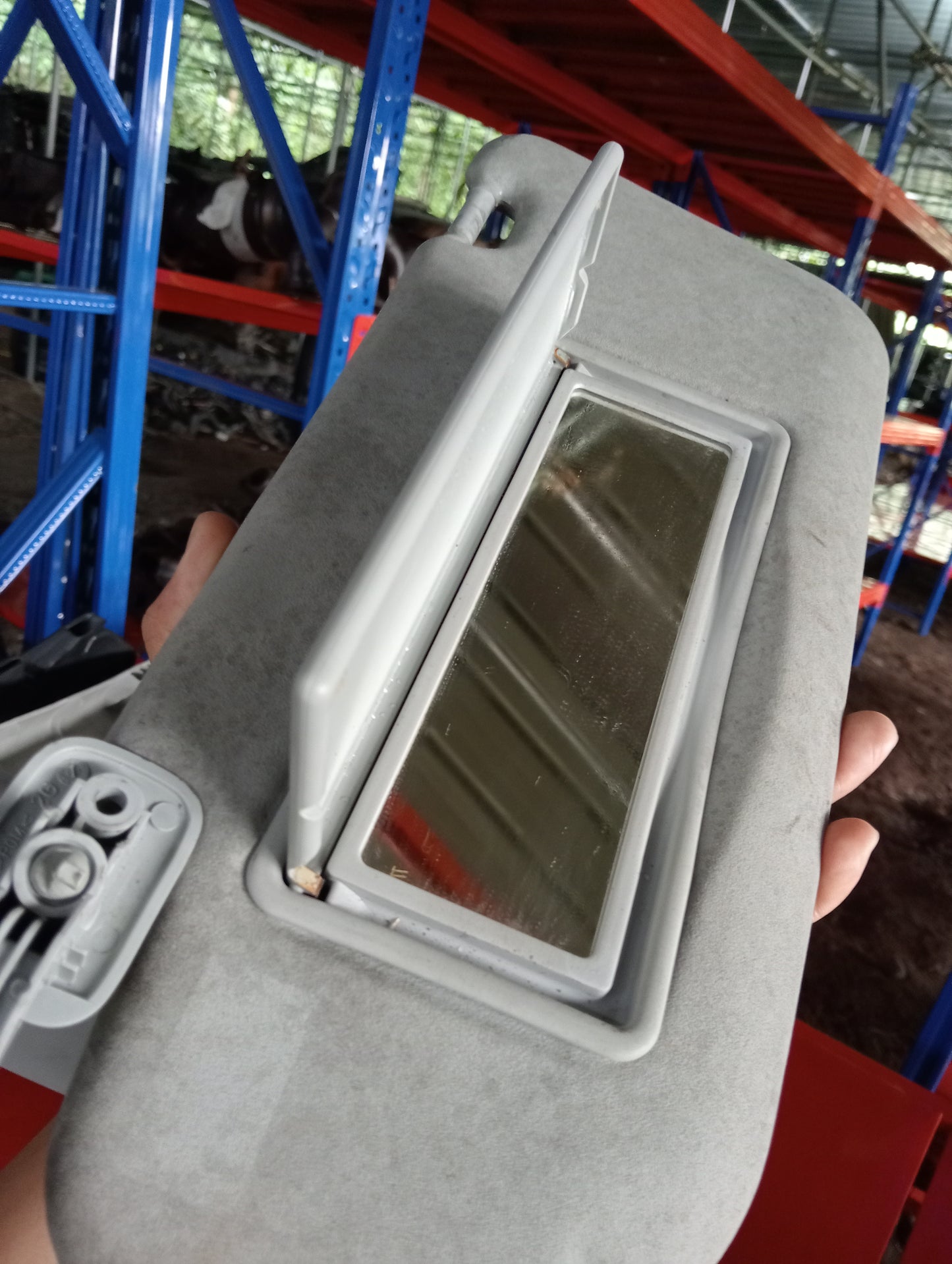 Mazda 3 | Sun Visor Driver Side