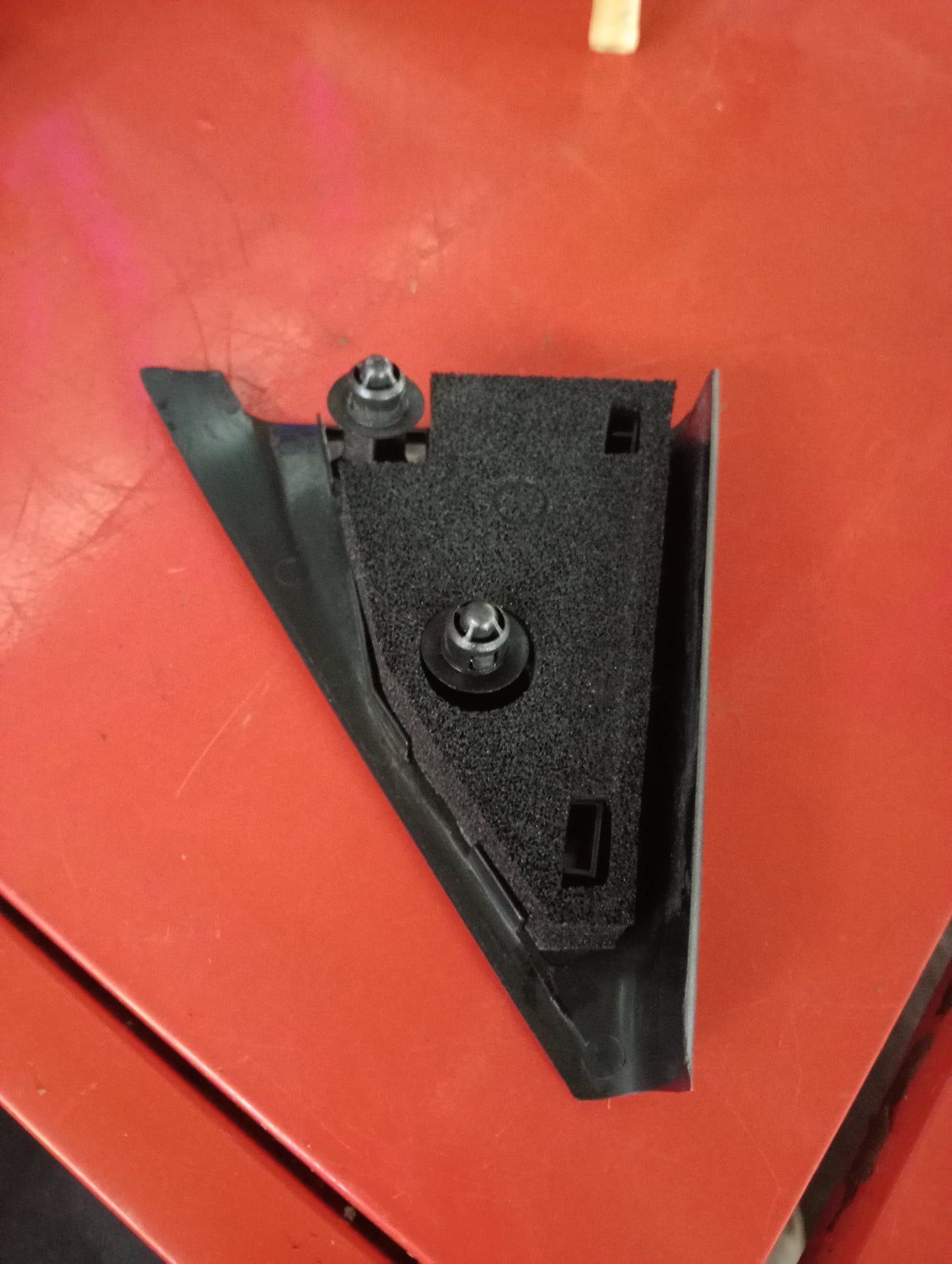 Mazda 3 | Side Pillar