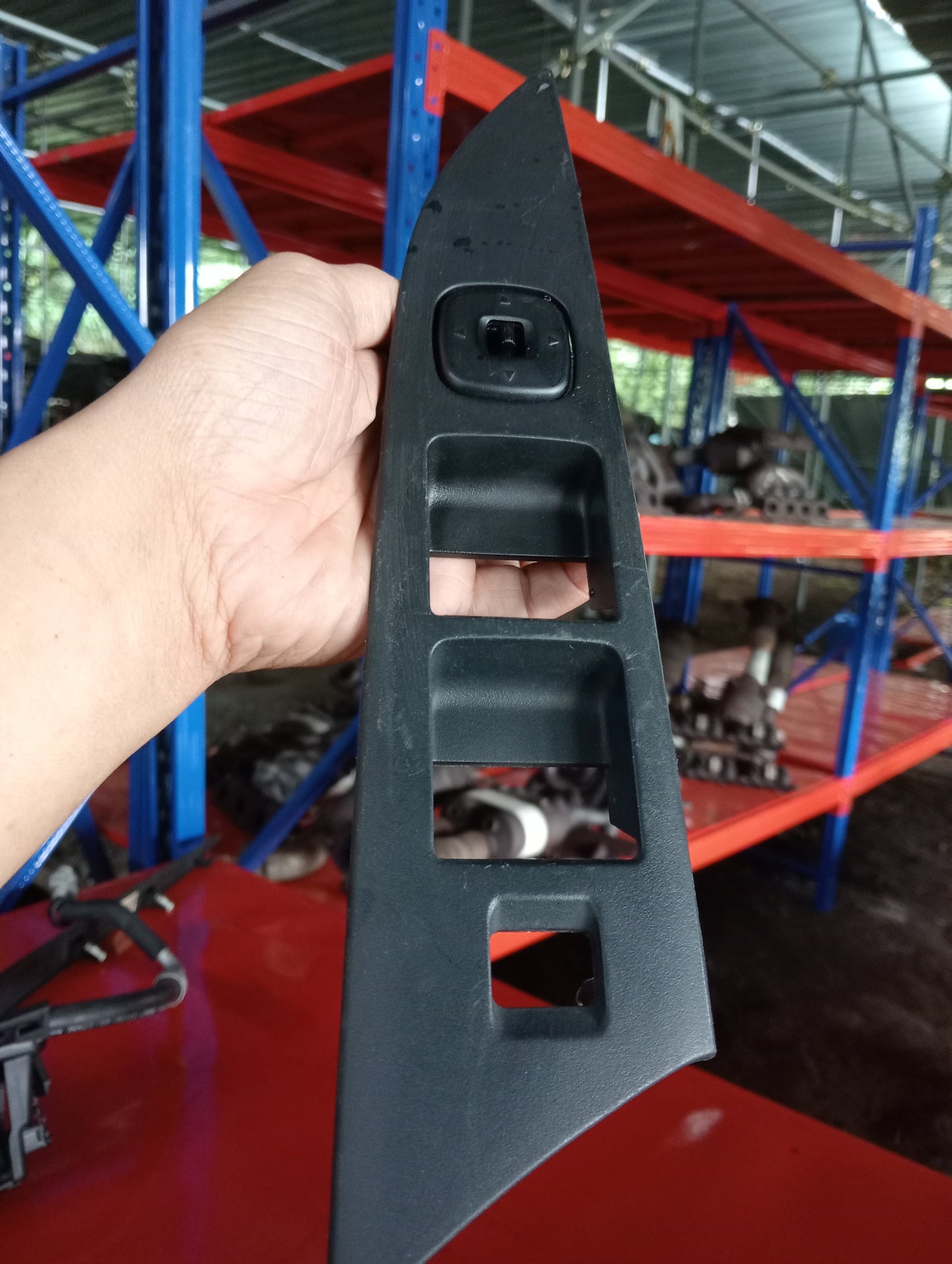 Mazda 3 | Front Driver Side Window Switch Cover