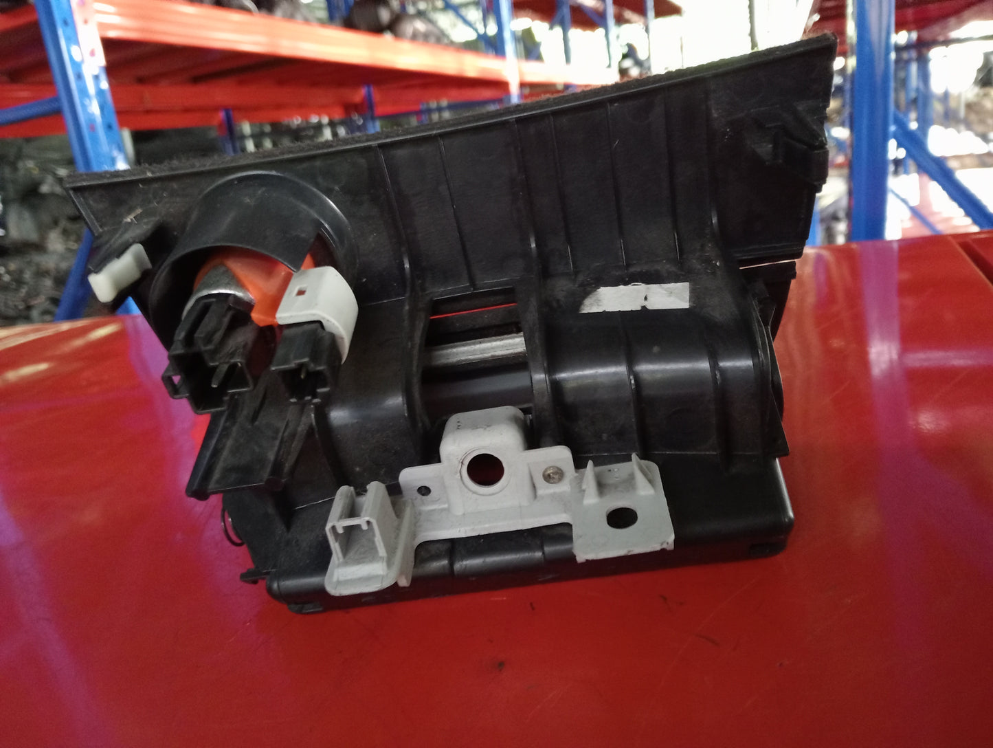 Mazda 3 | Center Console Coin Holder