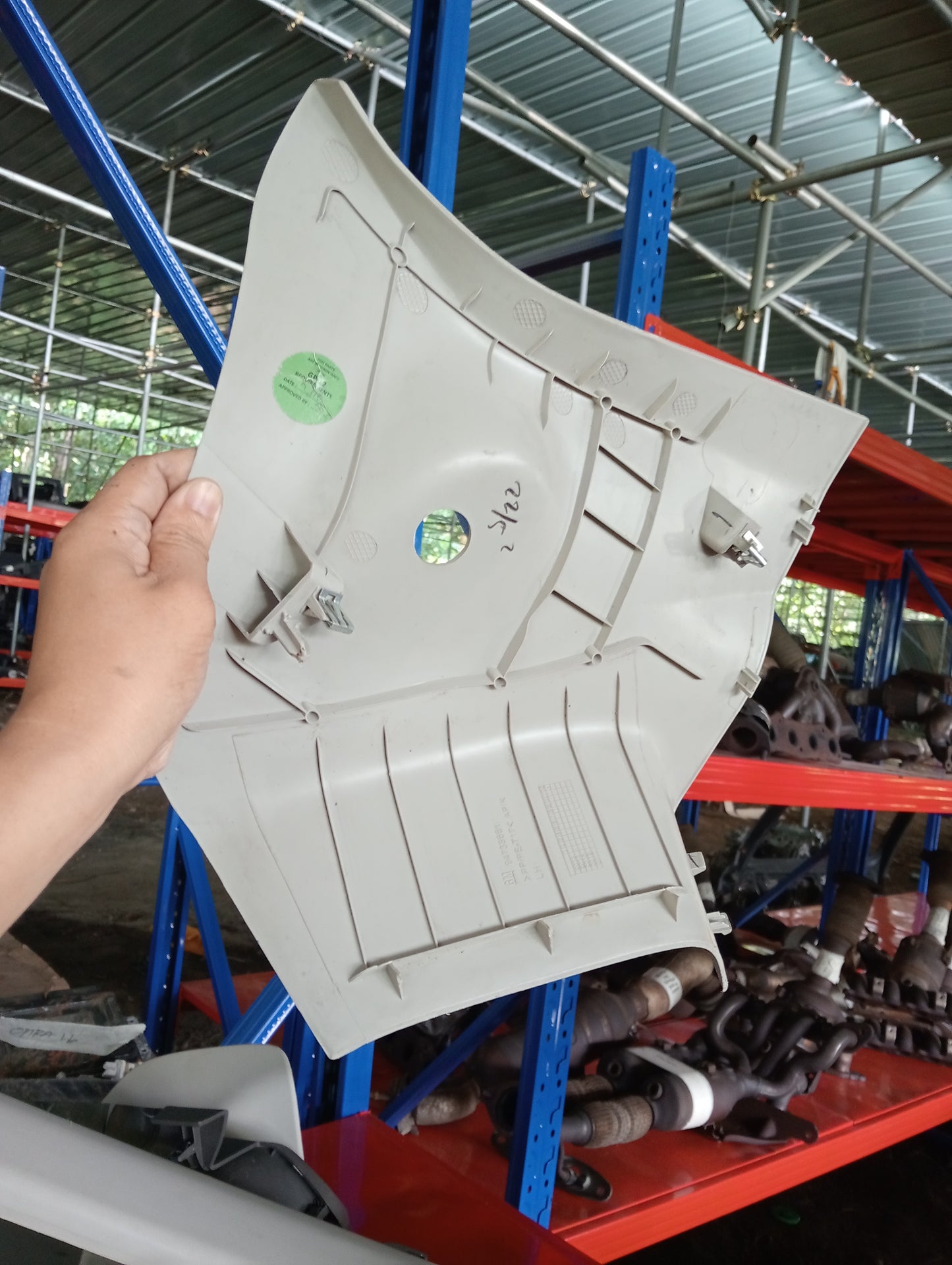 Chevrolet | Spin | Interior Panel Cover Driver Side